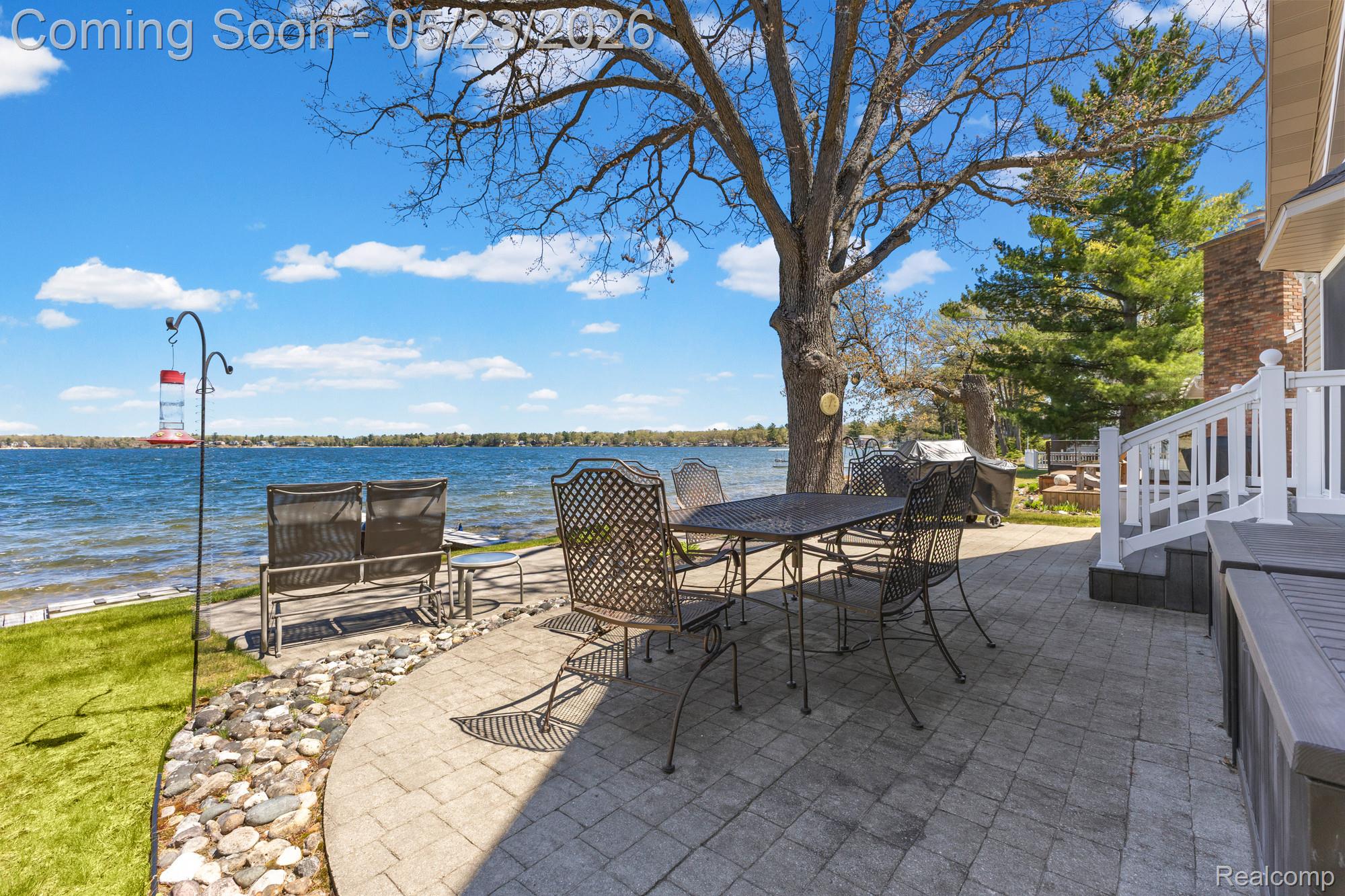 1434 Lake Drive