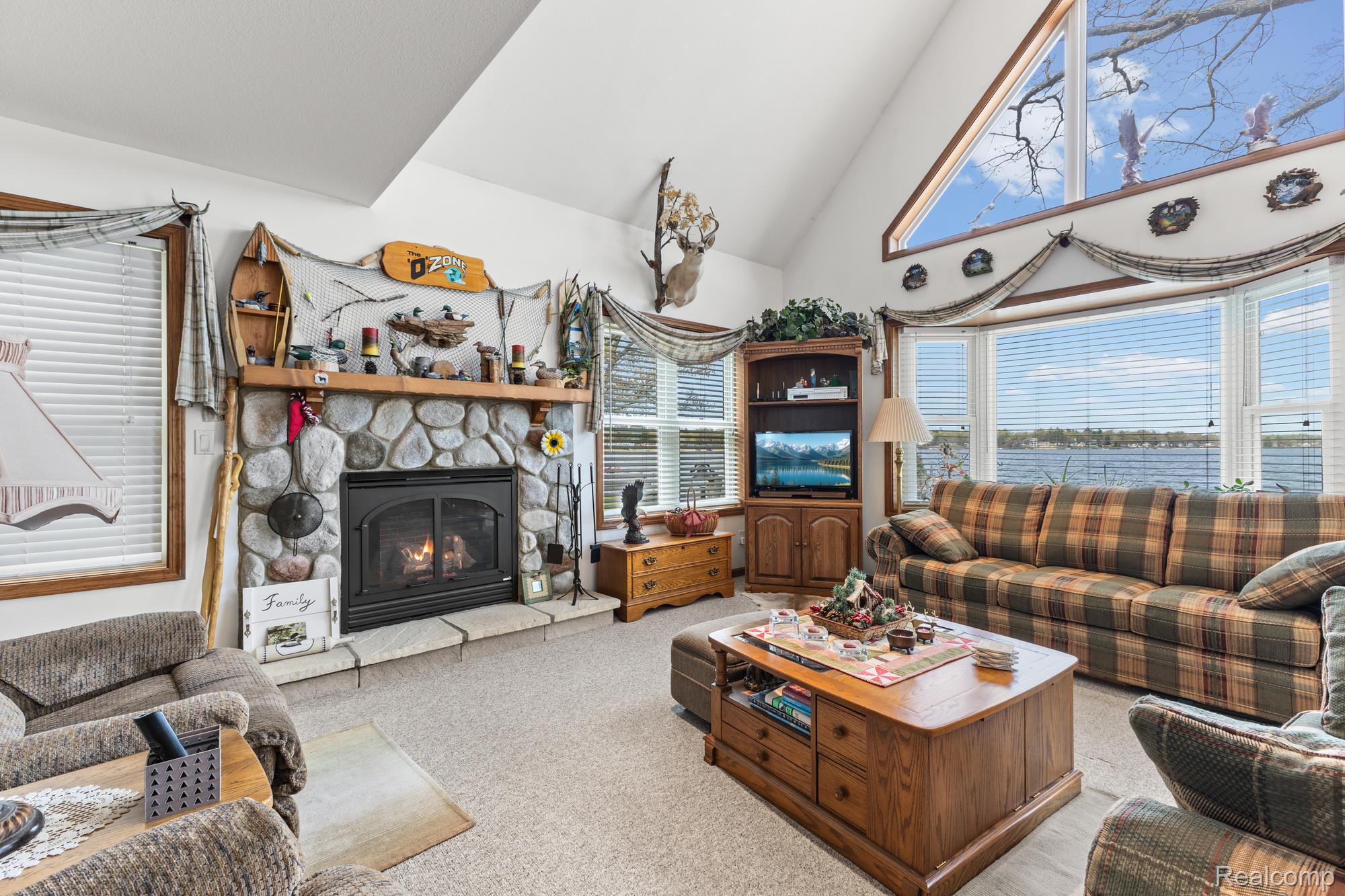 1434 Lake Drive