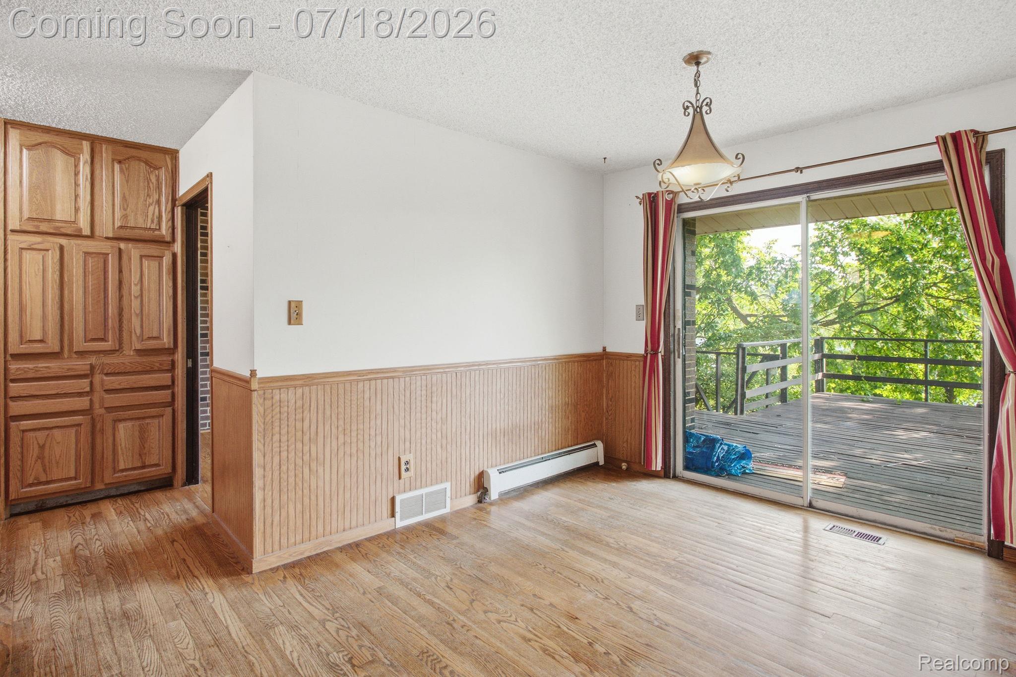 2726 Bay Drive
