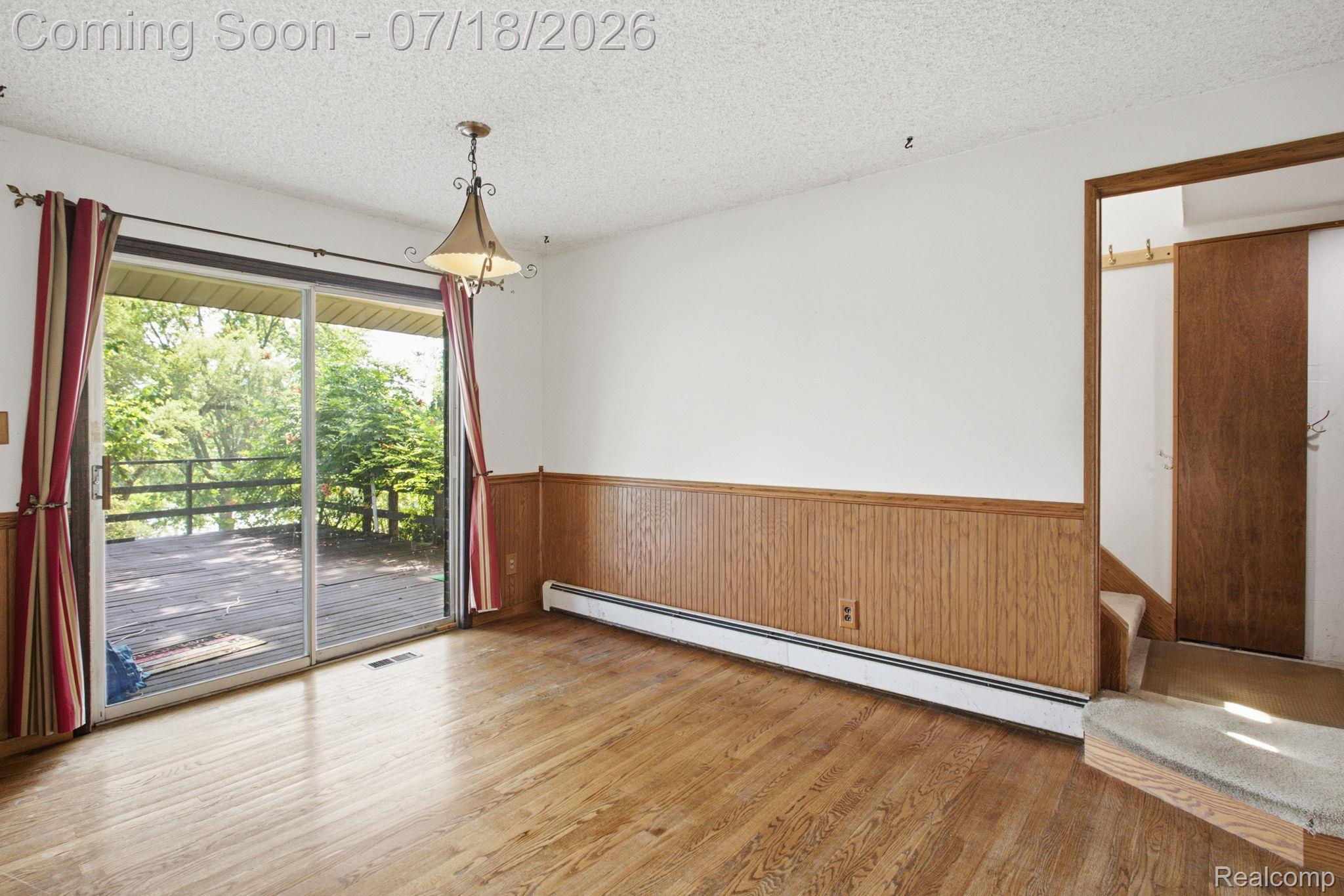 2726 Bay Drive
