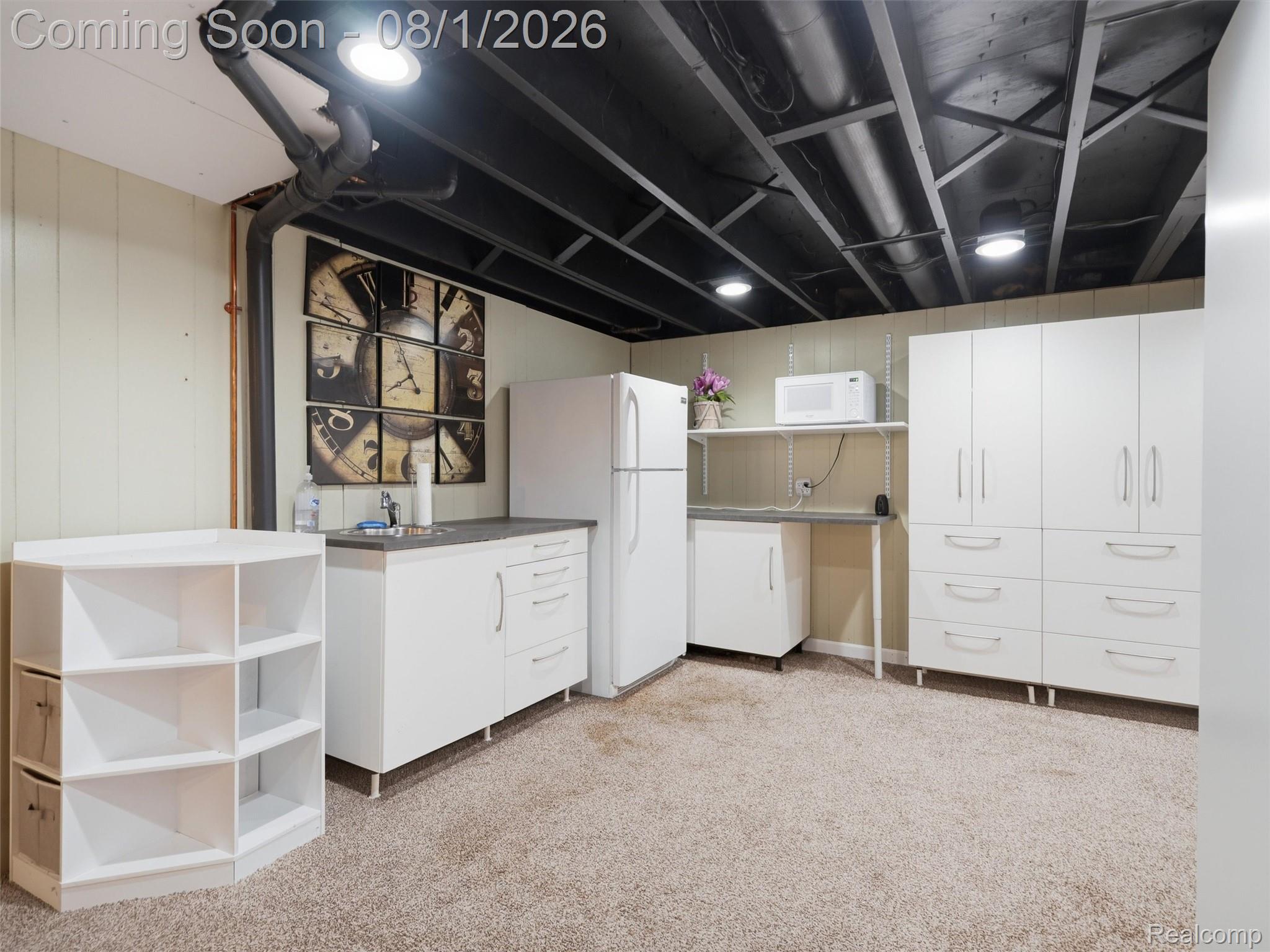 2921 Baylis Drive