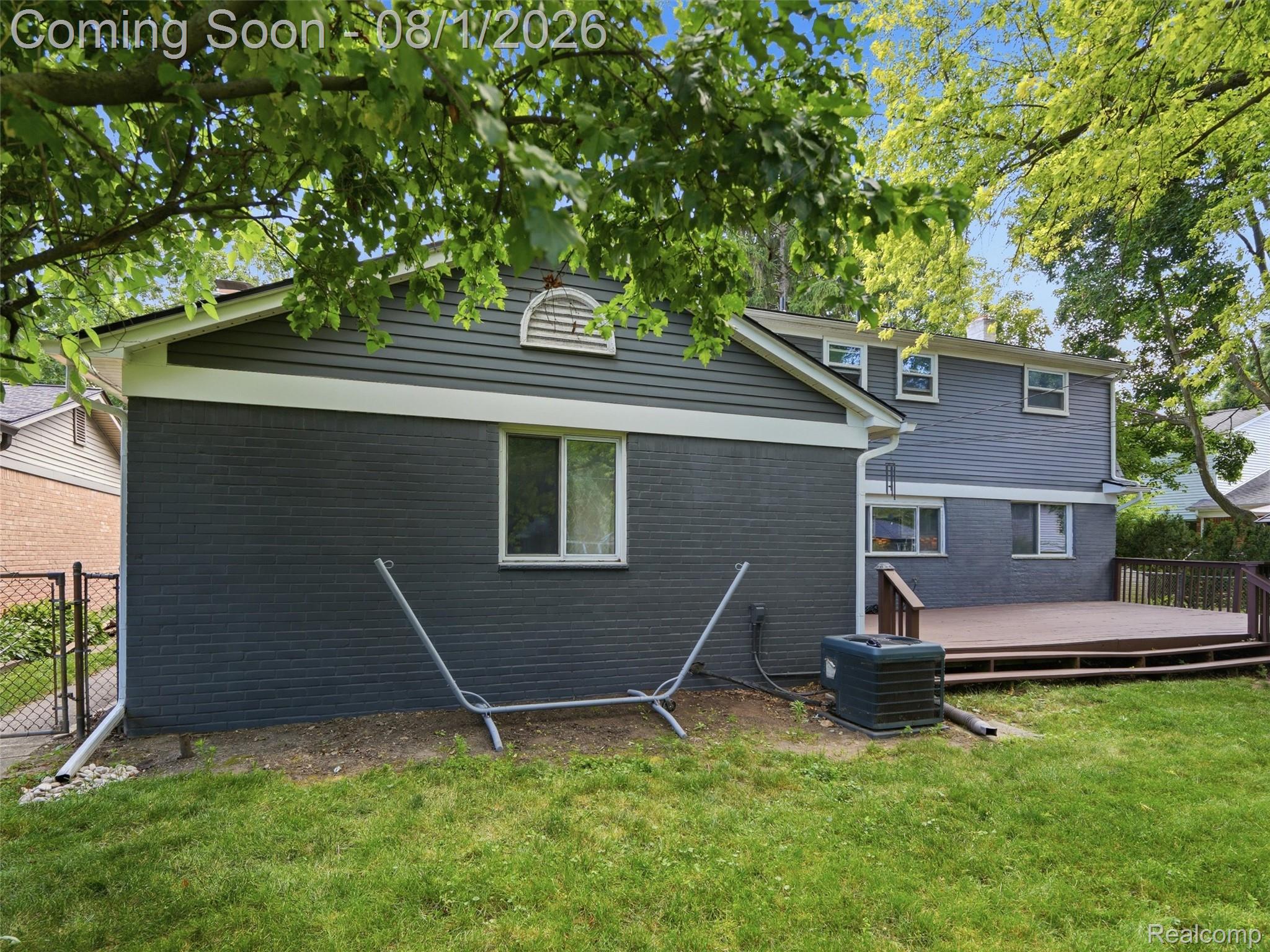2921 Baylis Drive