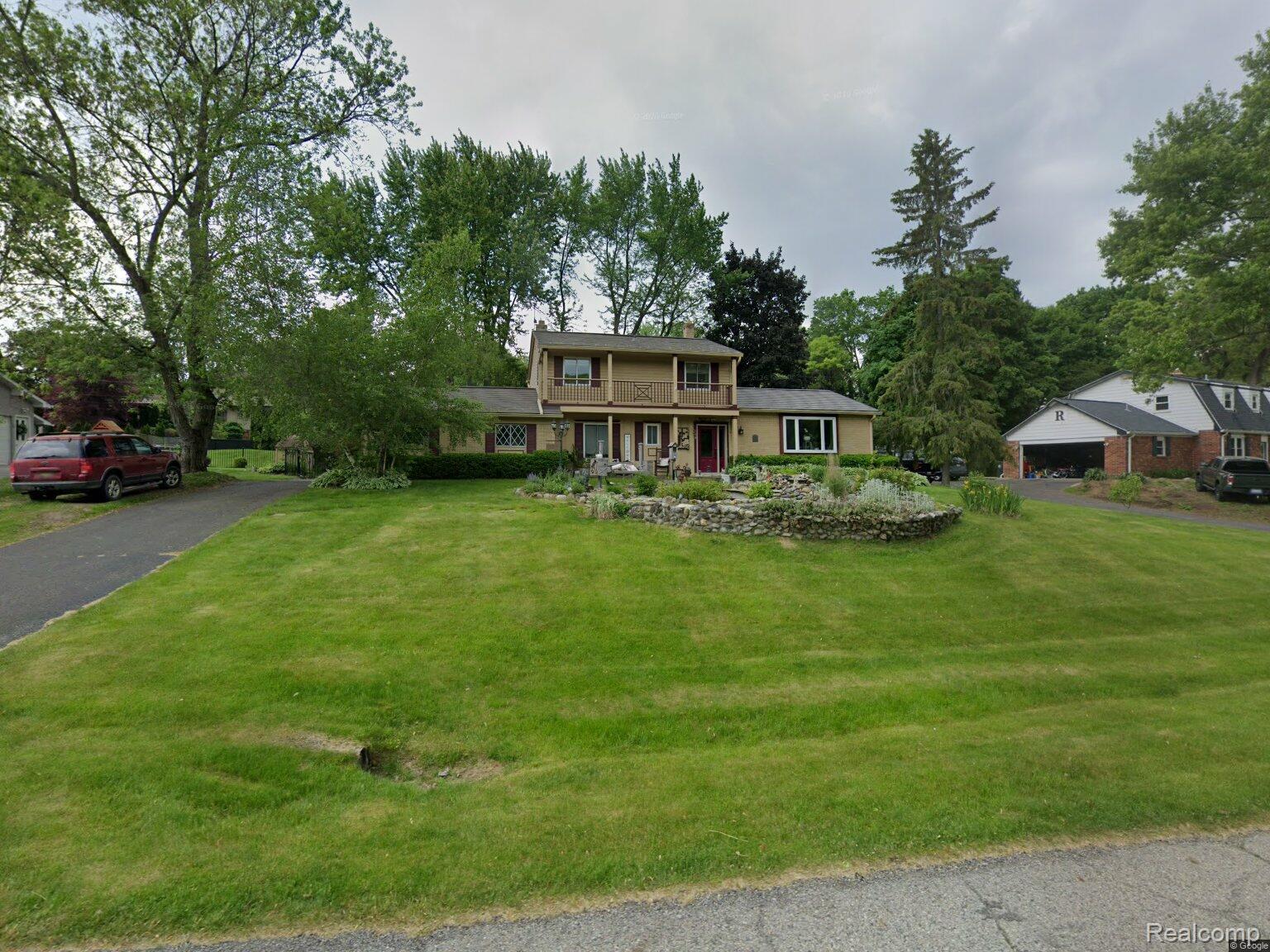 184 Hi Hill Drive