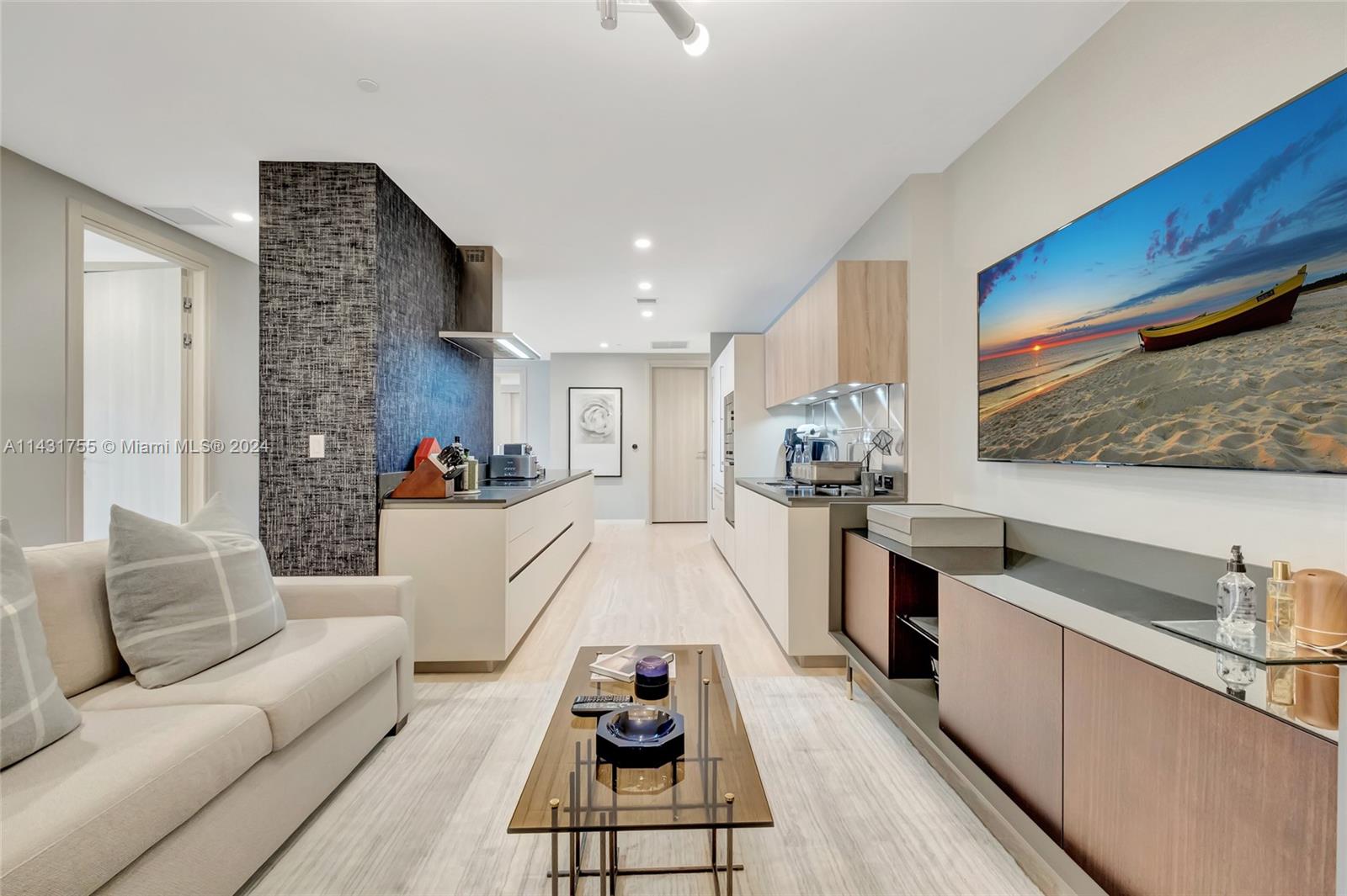 1000 Brickell Plz Unit: PH5003