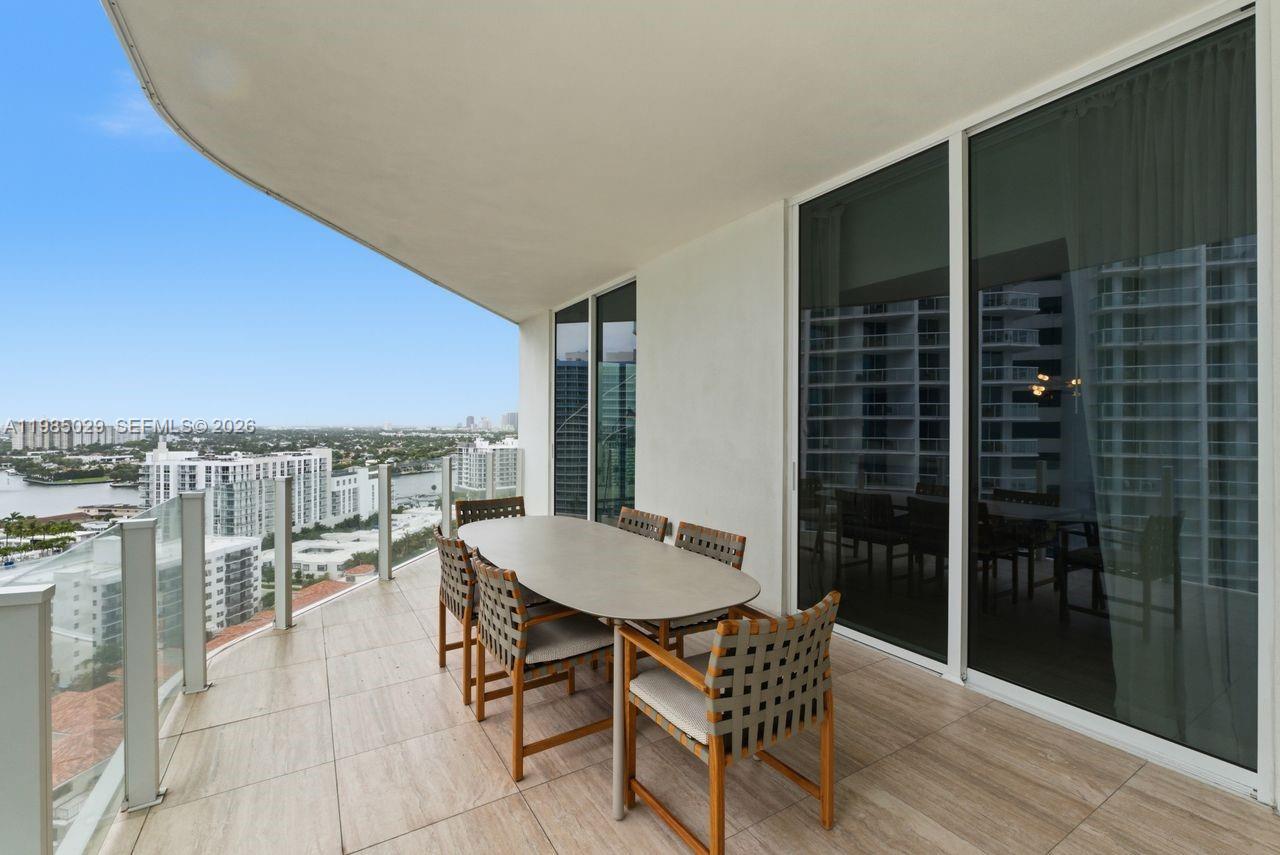 525 N Fort Lauderdale Beach Blvd Unit: 1509