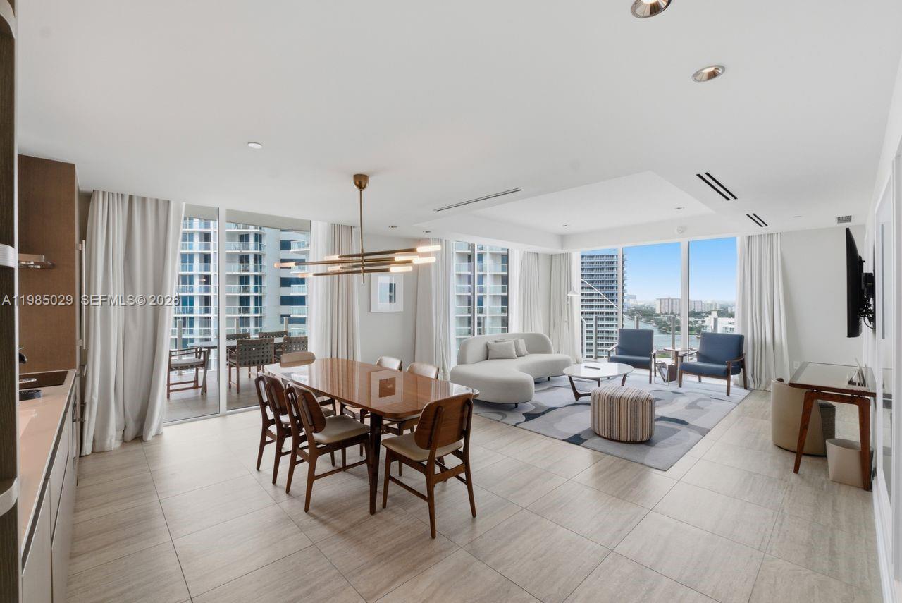 525 N Fort Lauderdale Beach Blvd Unit: 1509