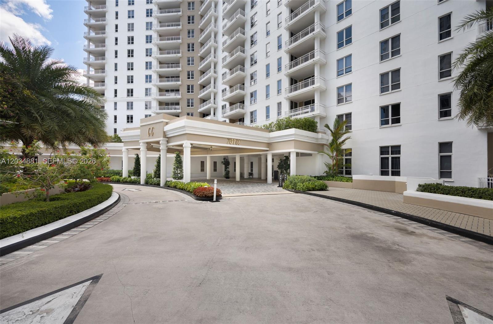 701 Brickell Key Blvd # 901