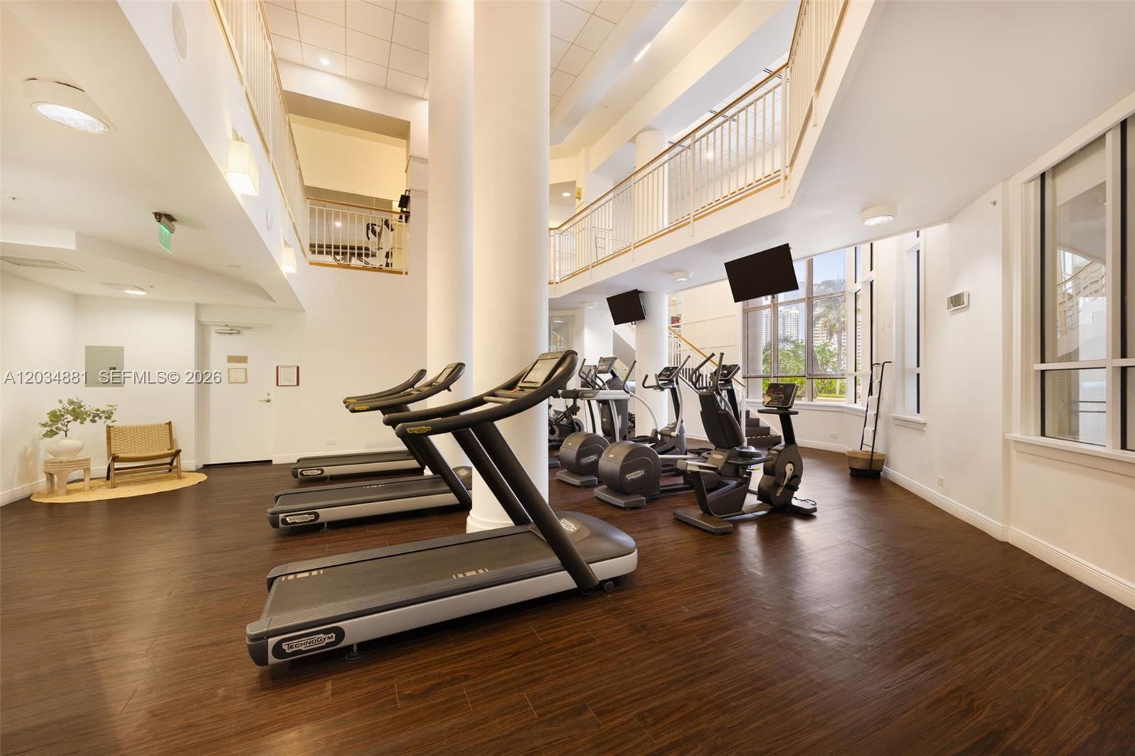 701 Brickell Key Blvd # 901