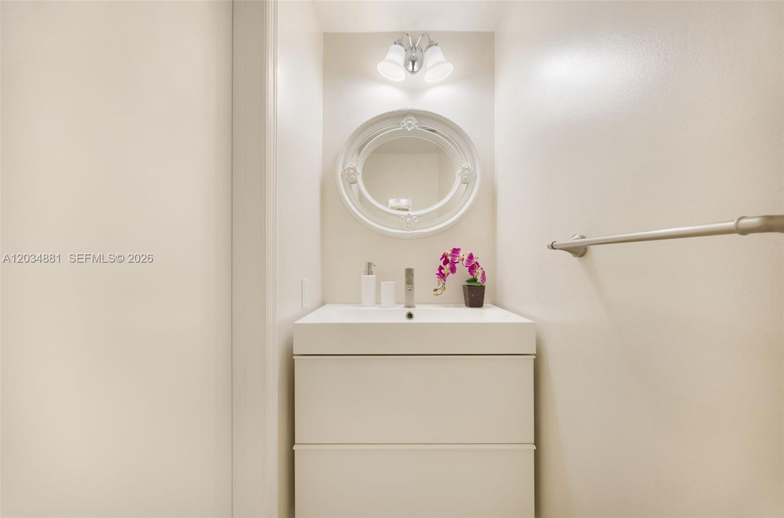 701 Brickell Key Blvd # 901