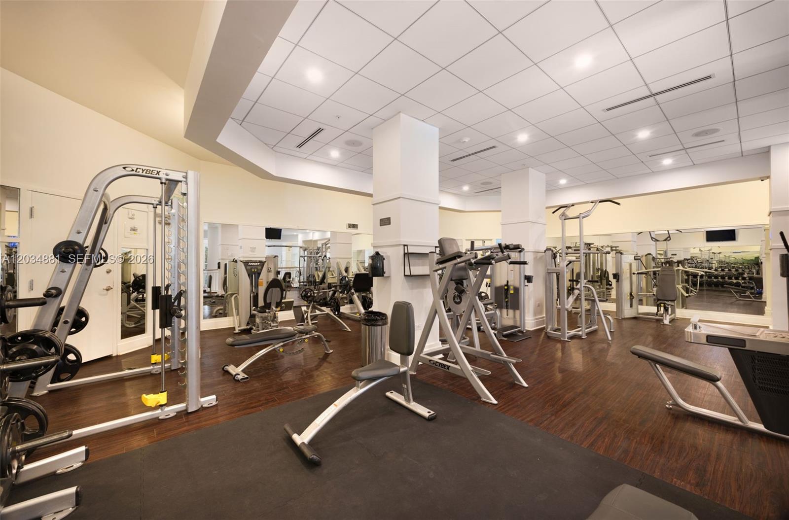 701 Brickell Key Blvd # 901