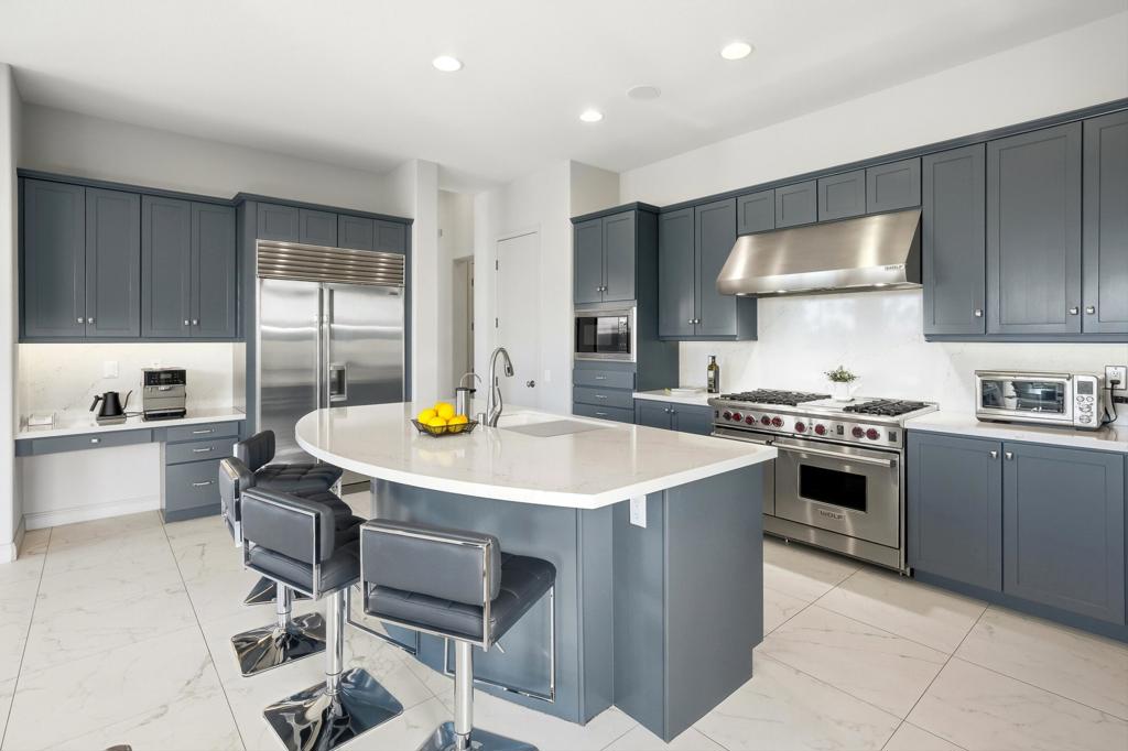 51528 Marbella Court