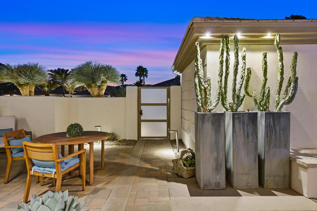 51528 Marbella Court