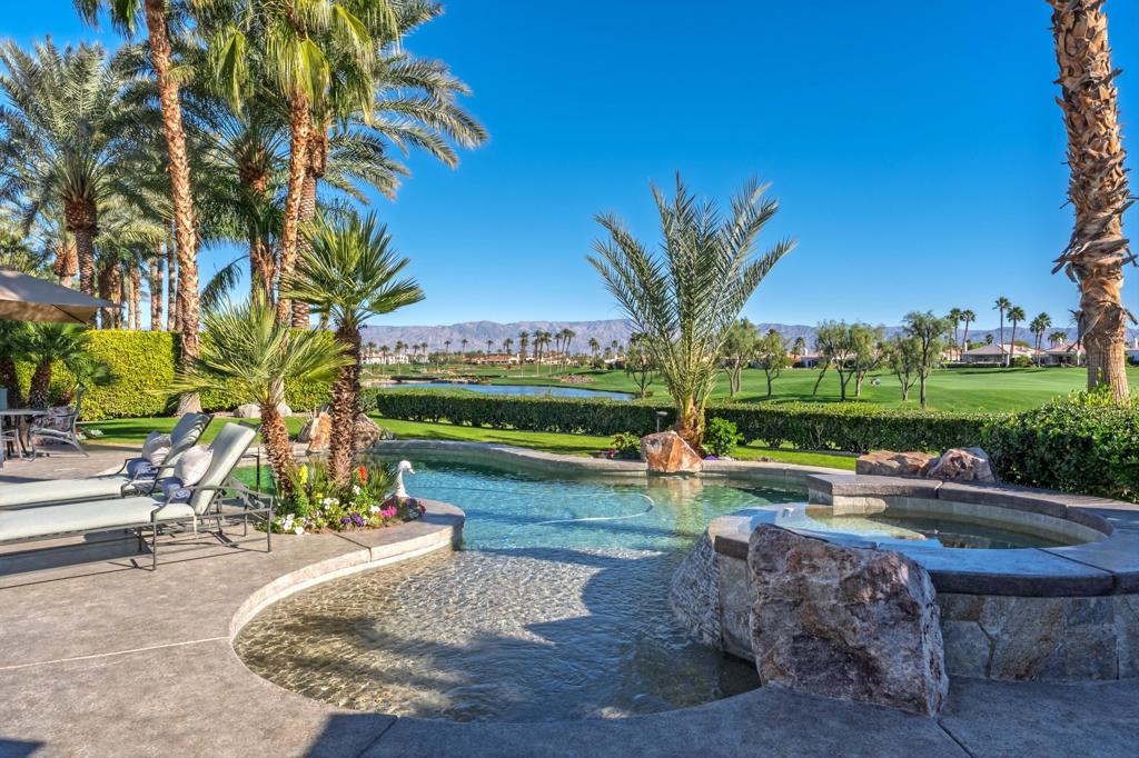 51528 Marbella Court