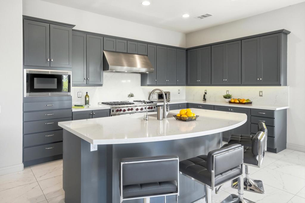 51528 Marbella Court