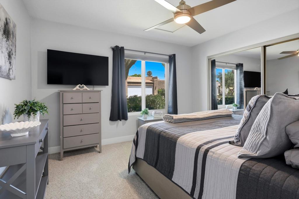 48221 Calle Florista
