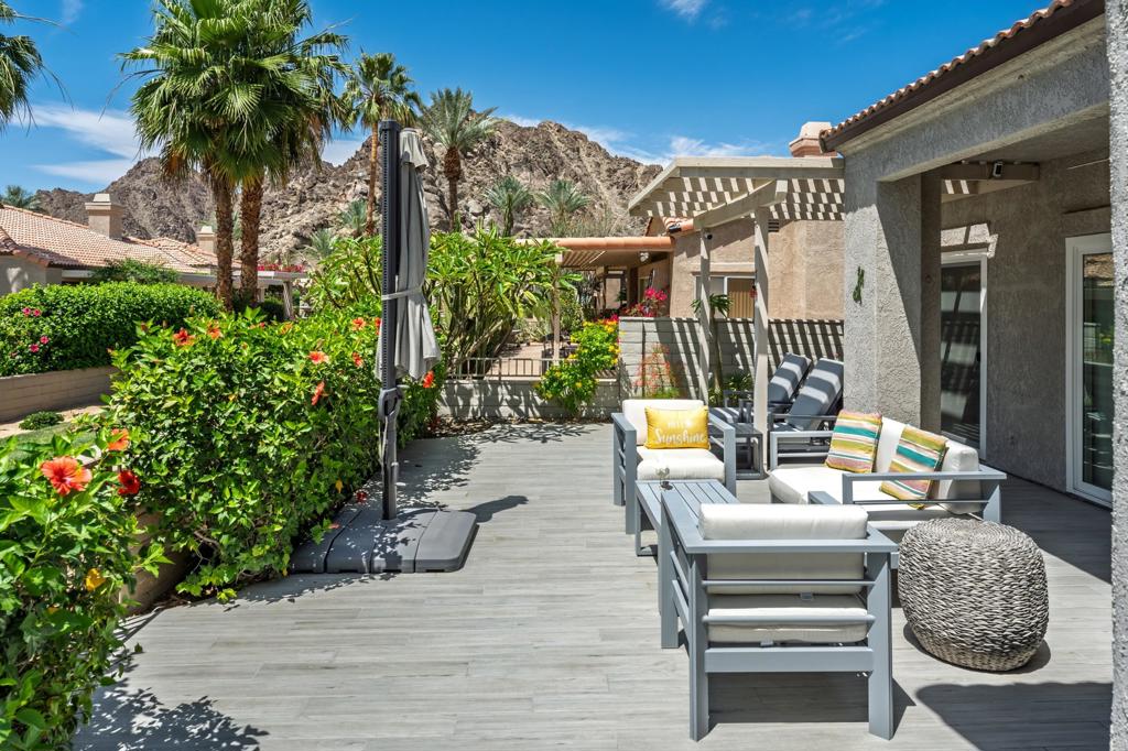 48221 Calle Florista