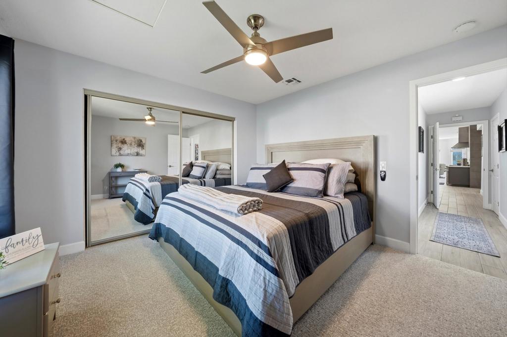 48221 Calle Florista