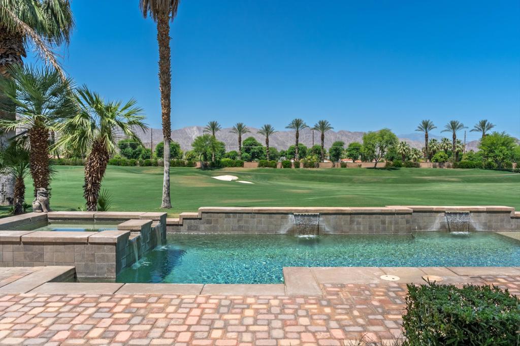 51493 Marbella Court