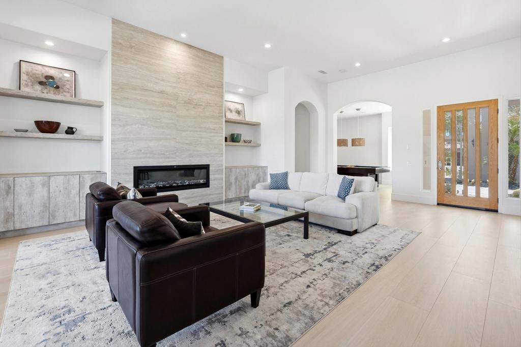 51493 Marbella Court