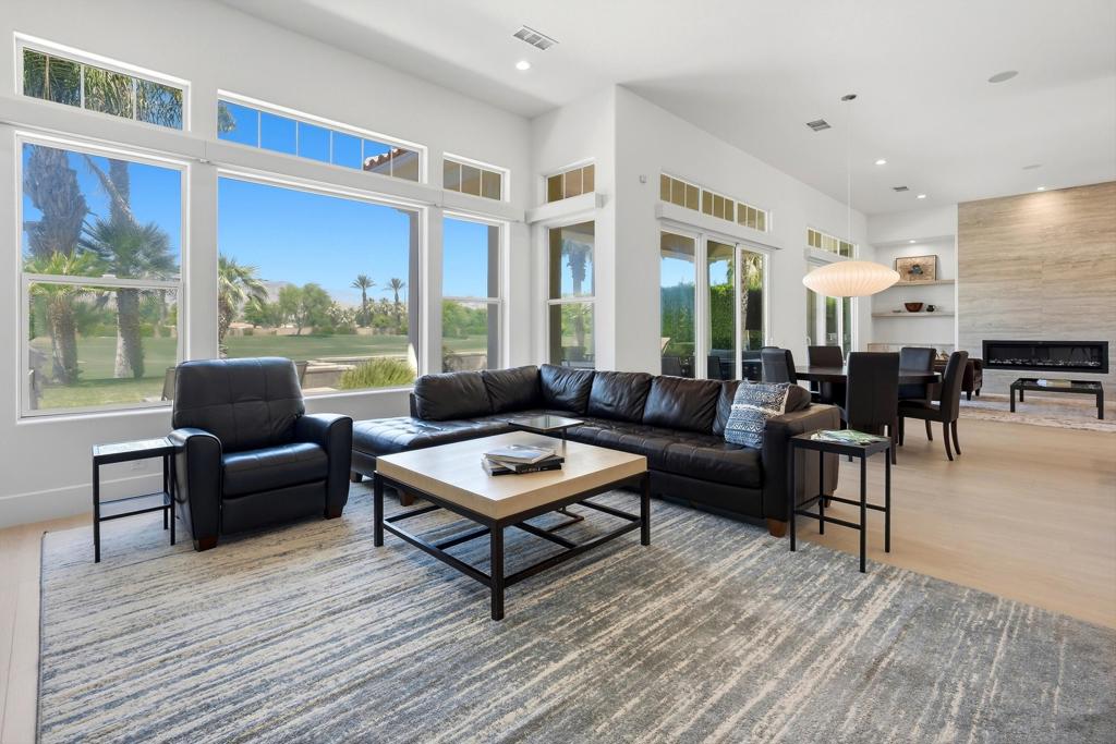 51493 Marbella Court