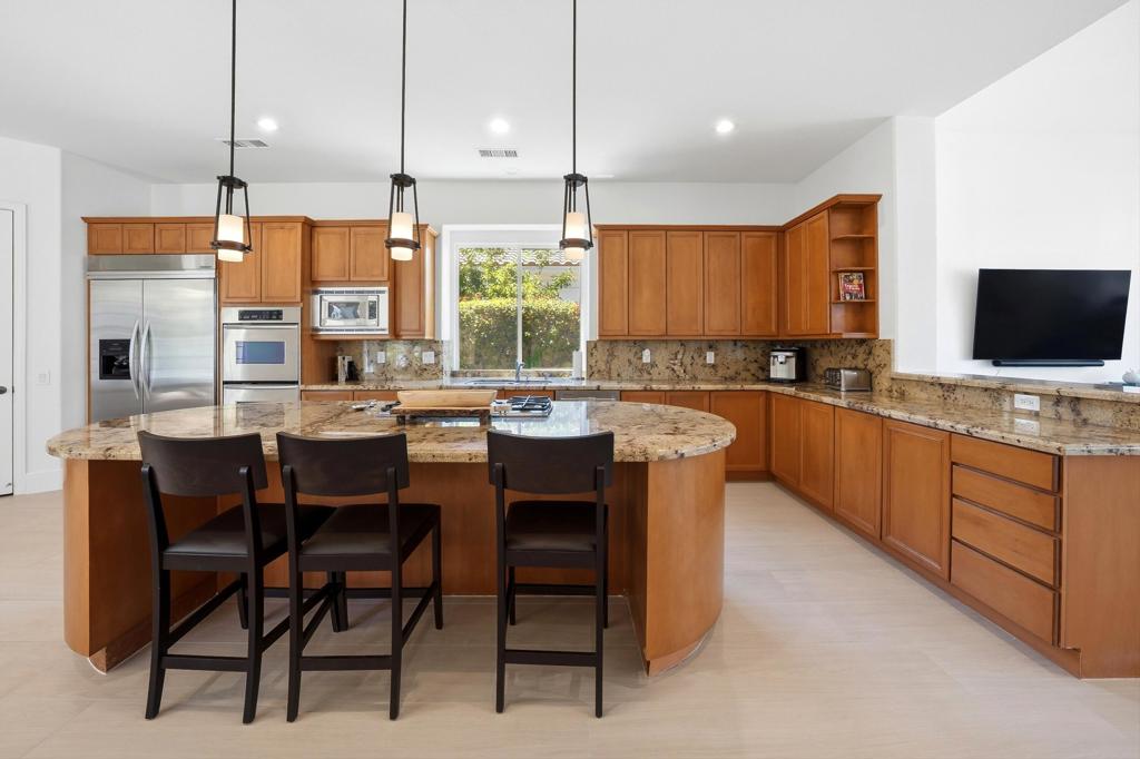 51493 Marbella Court
