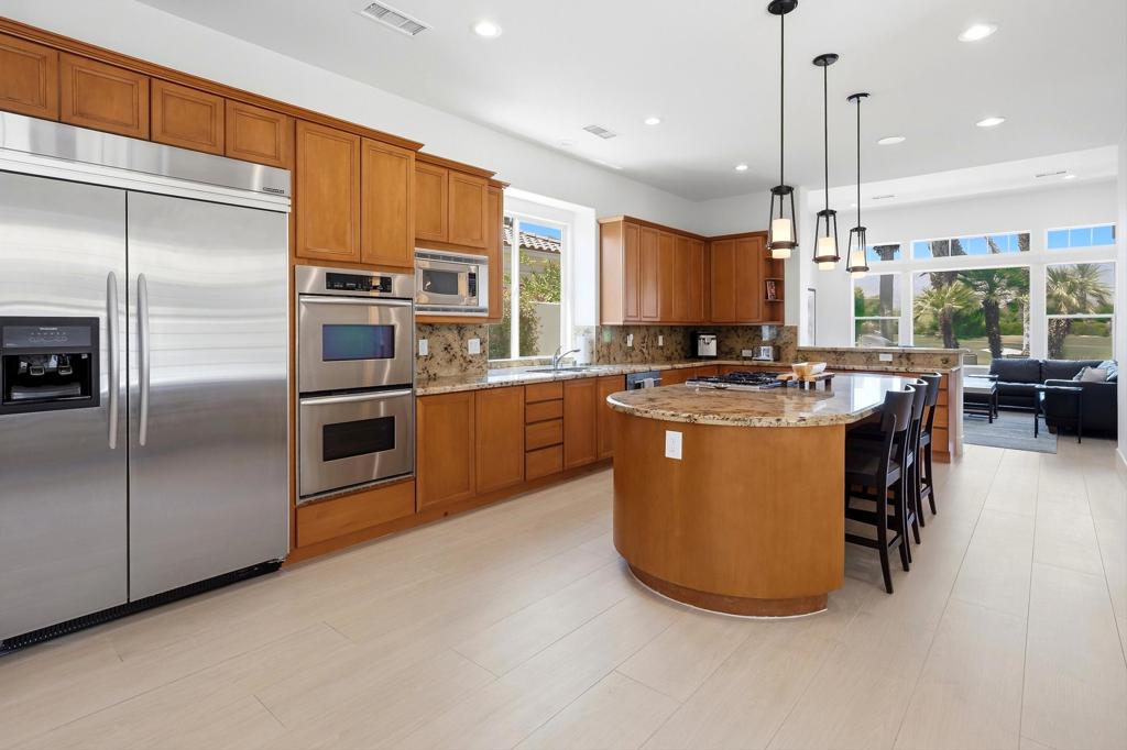 51493 Marbella Court
