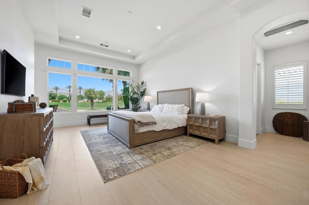 51493 Marbella Court