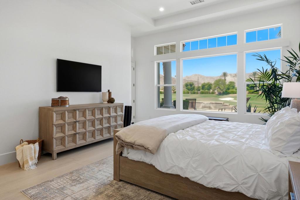 51493 Marbella Court
