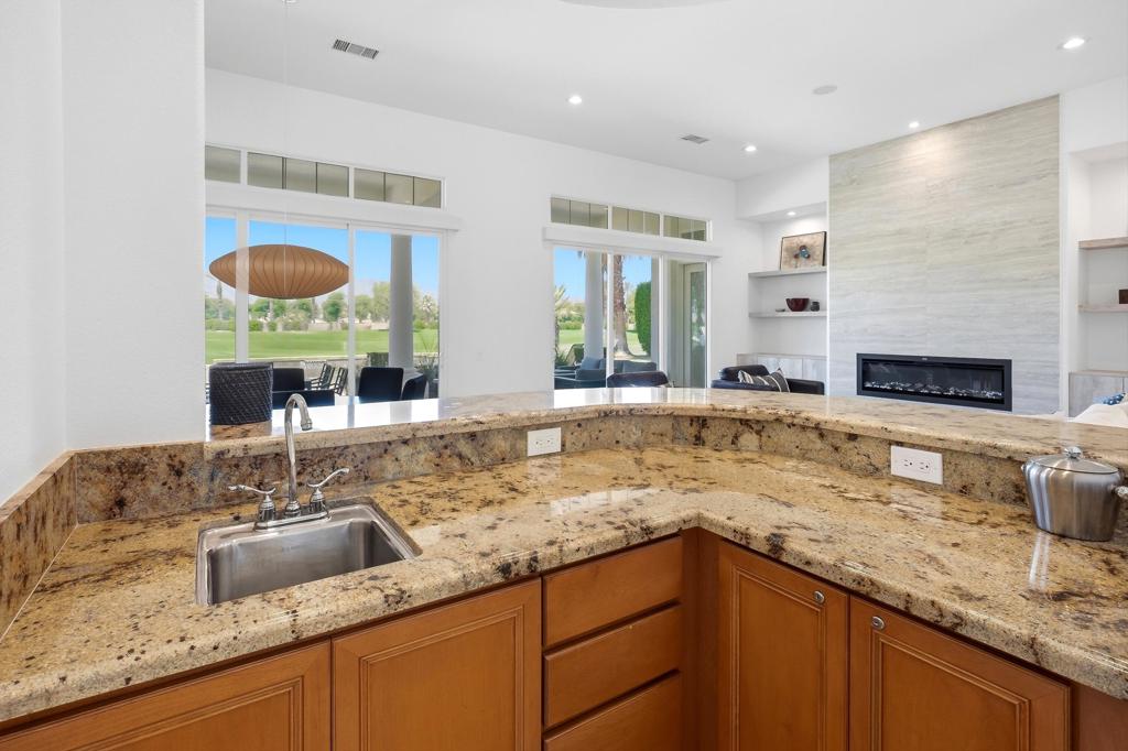 51493 Marbella Court