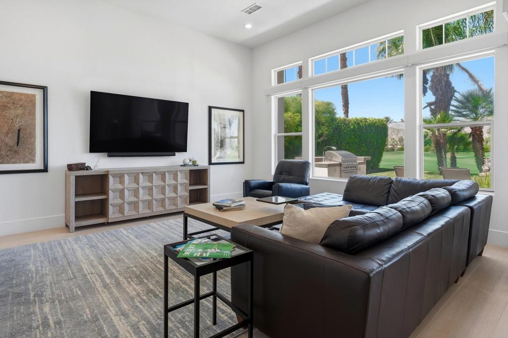 51493 Marbella Court