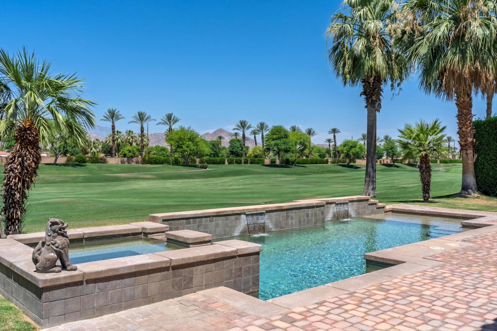 51493 Marbella Court