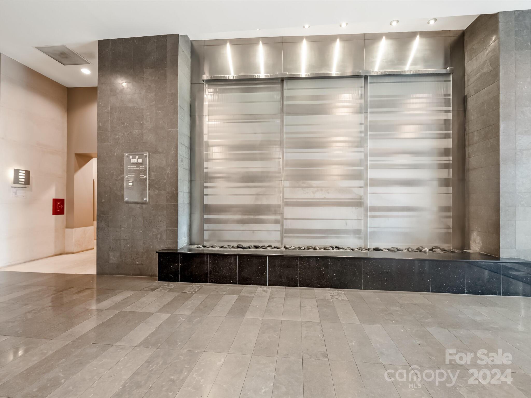 333 W Trade Street Unit: 2008