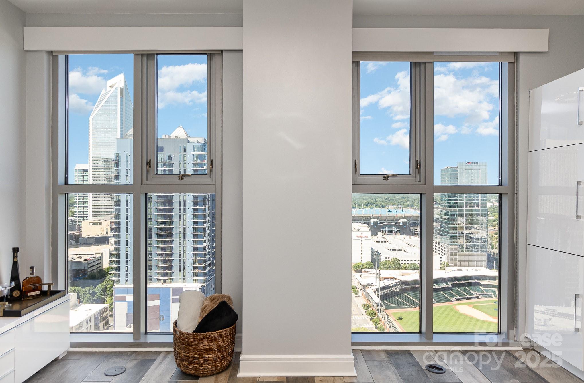 333 W Trade Street Unit: 2008