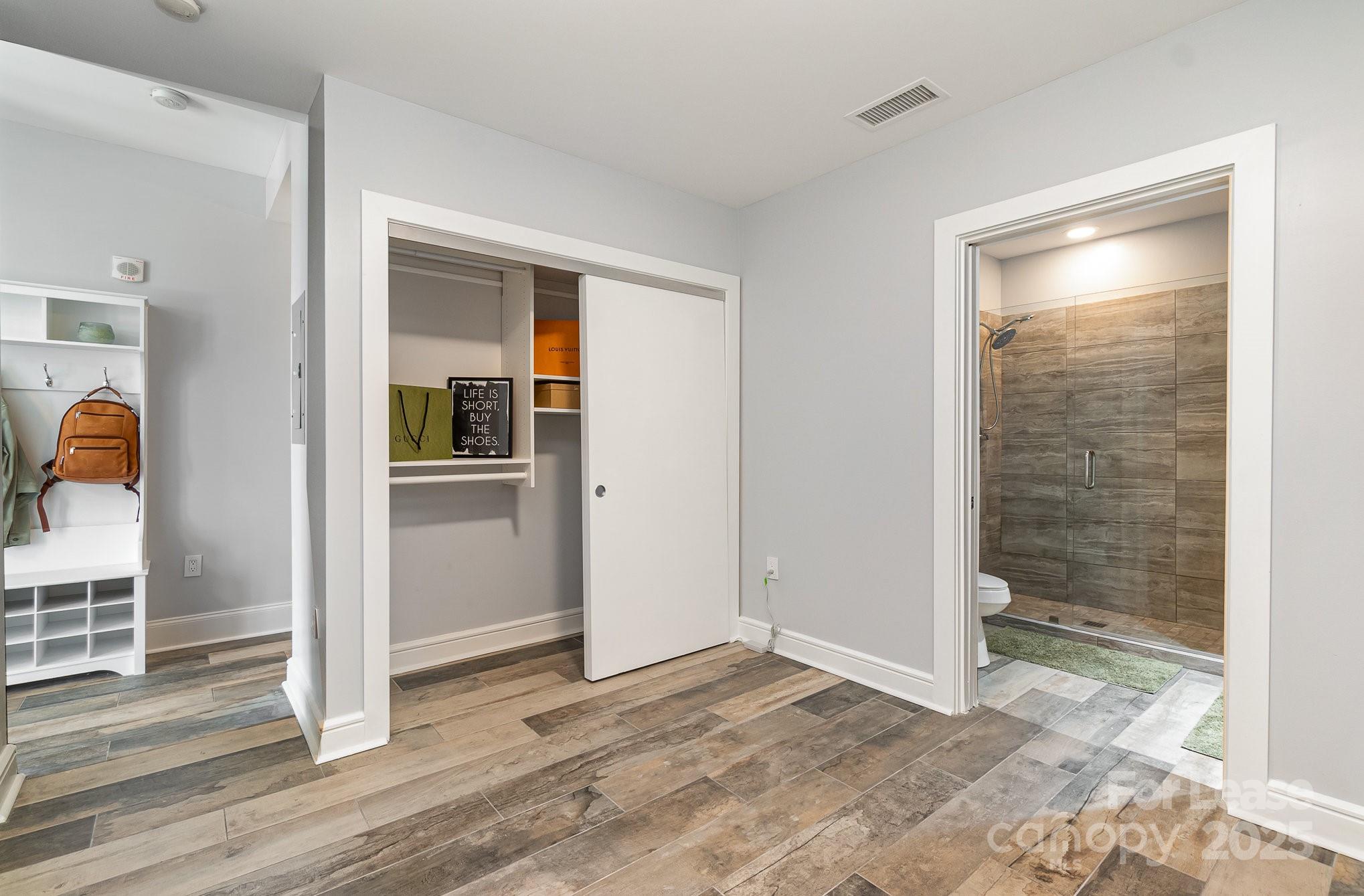 333 W Trade Street Unit: 2008