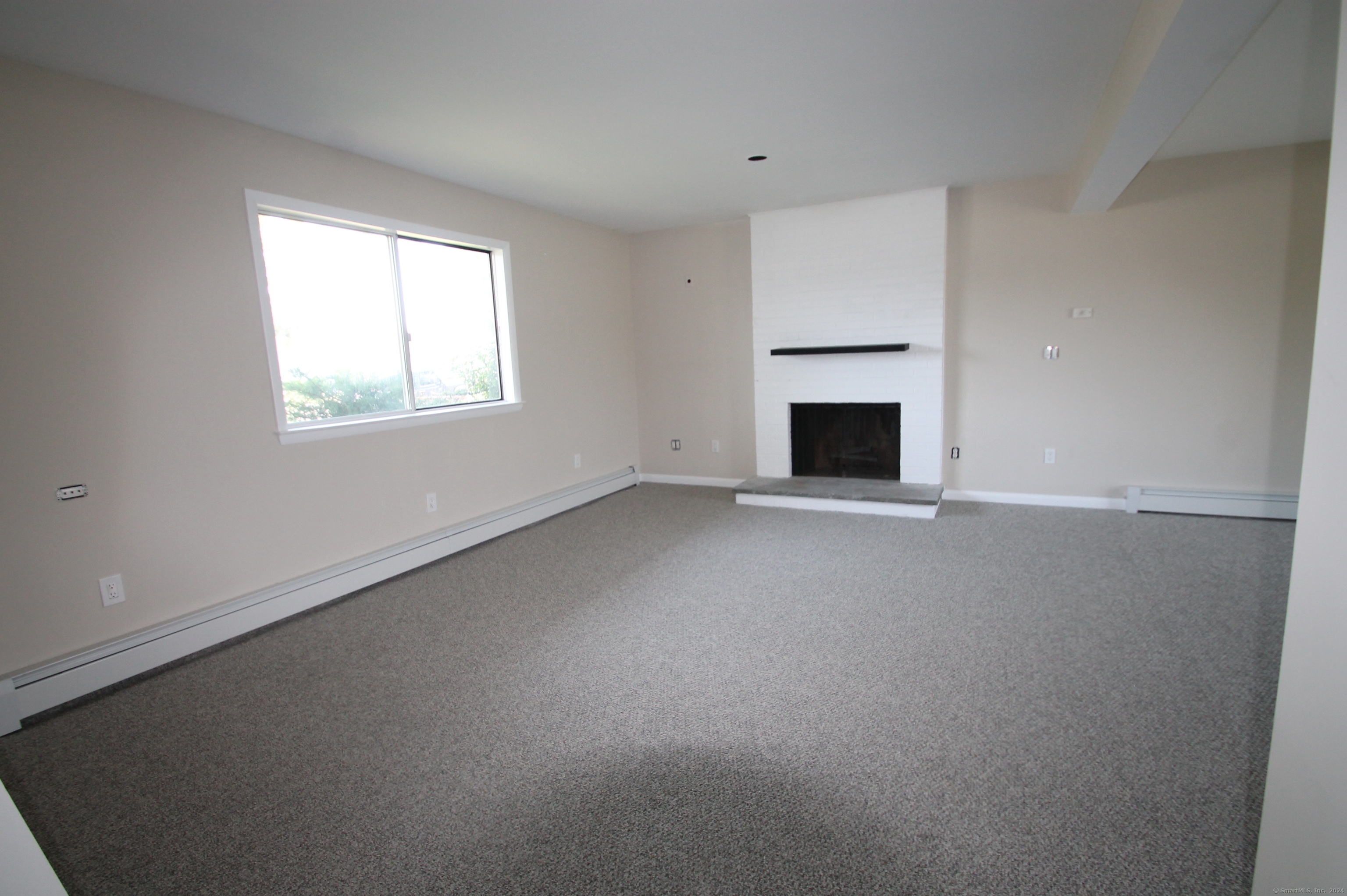 610 Beach Road