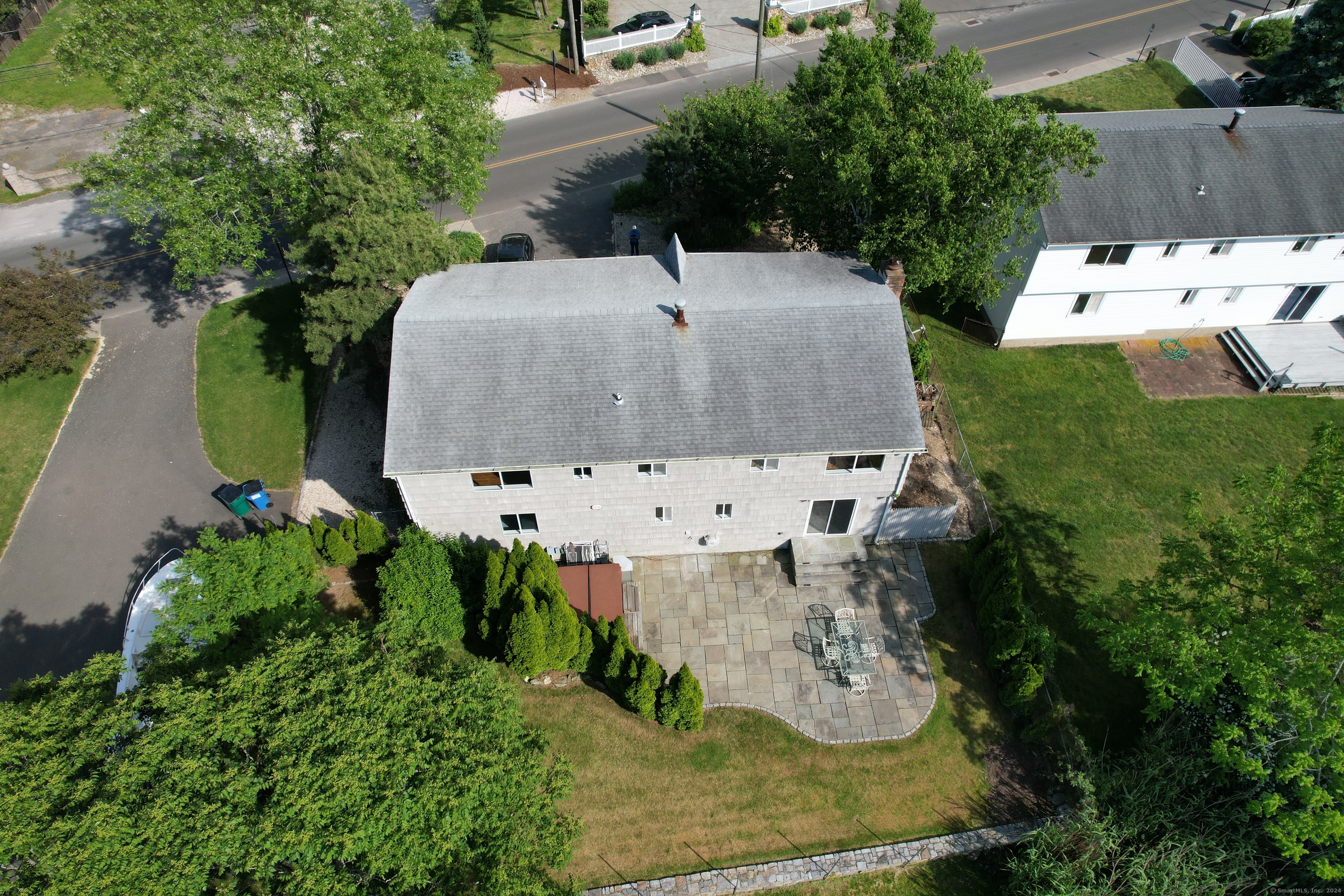 610 Beach Road
