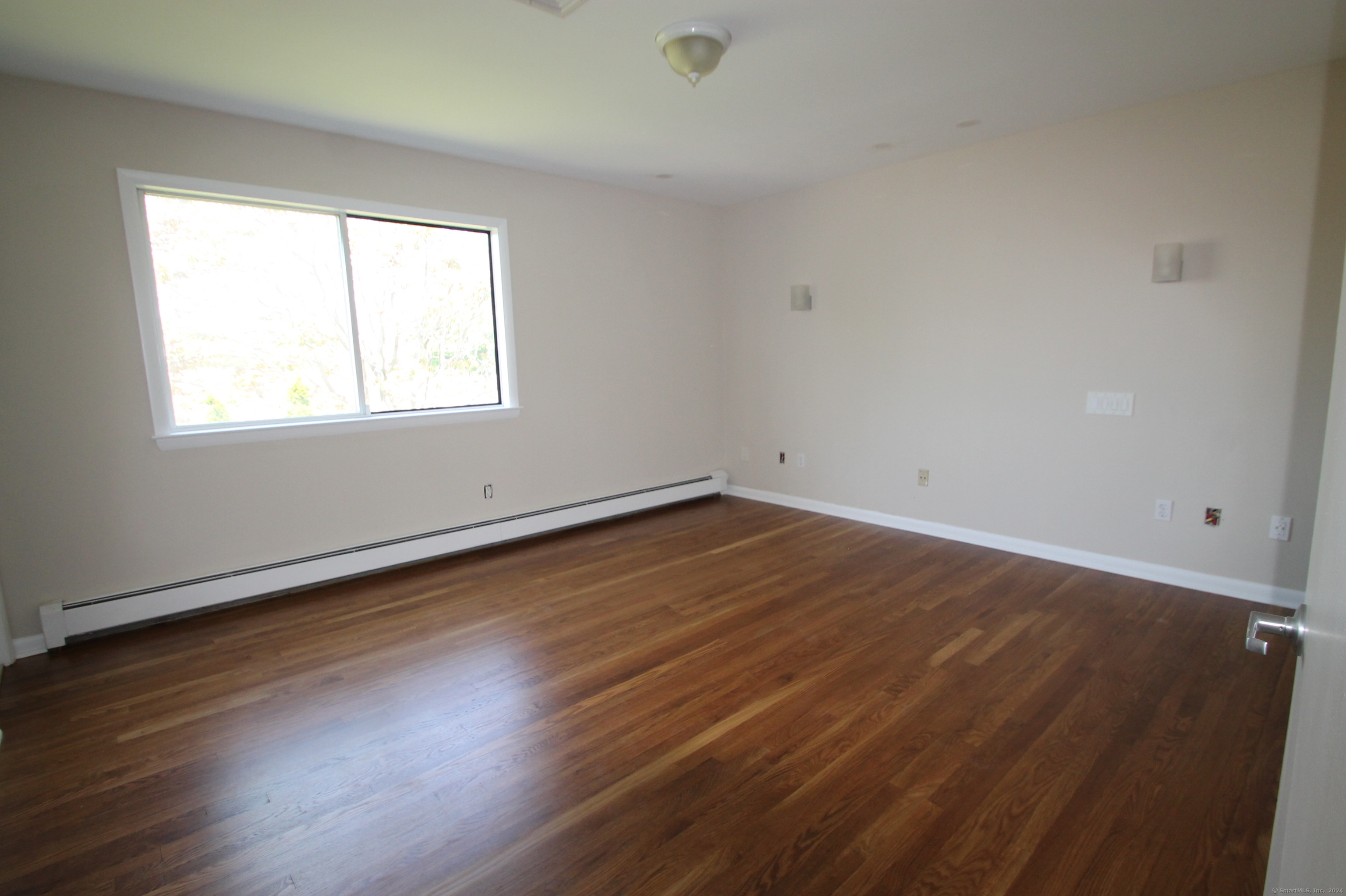 610 Beach Road