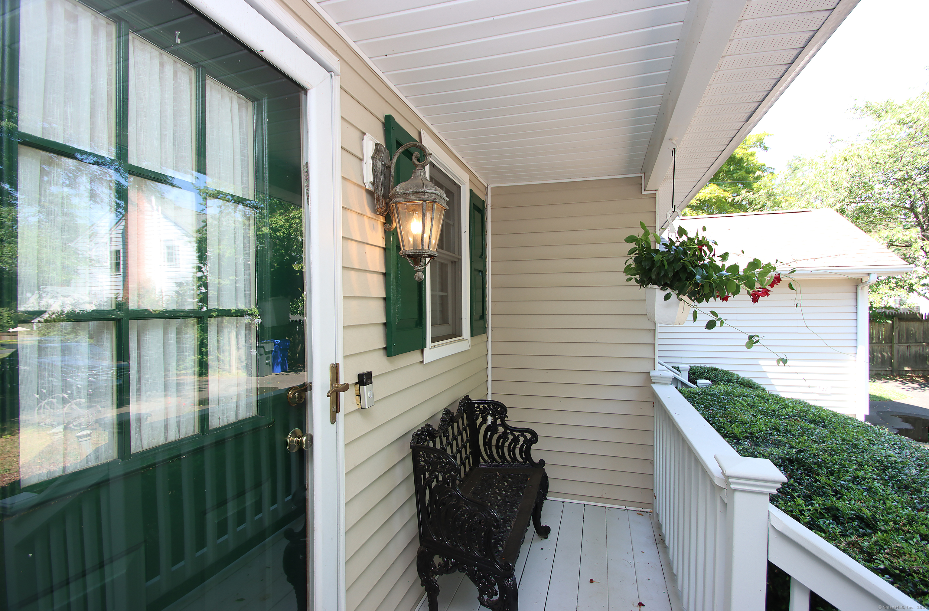 190 Beaumont Street