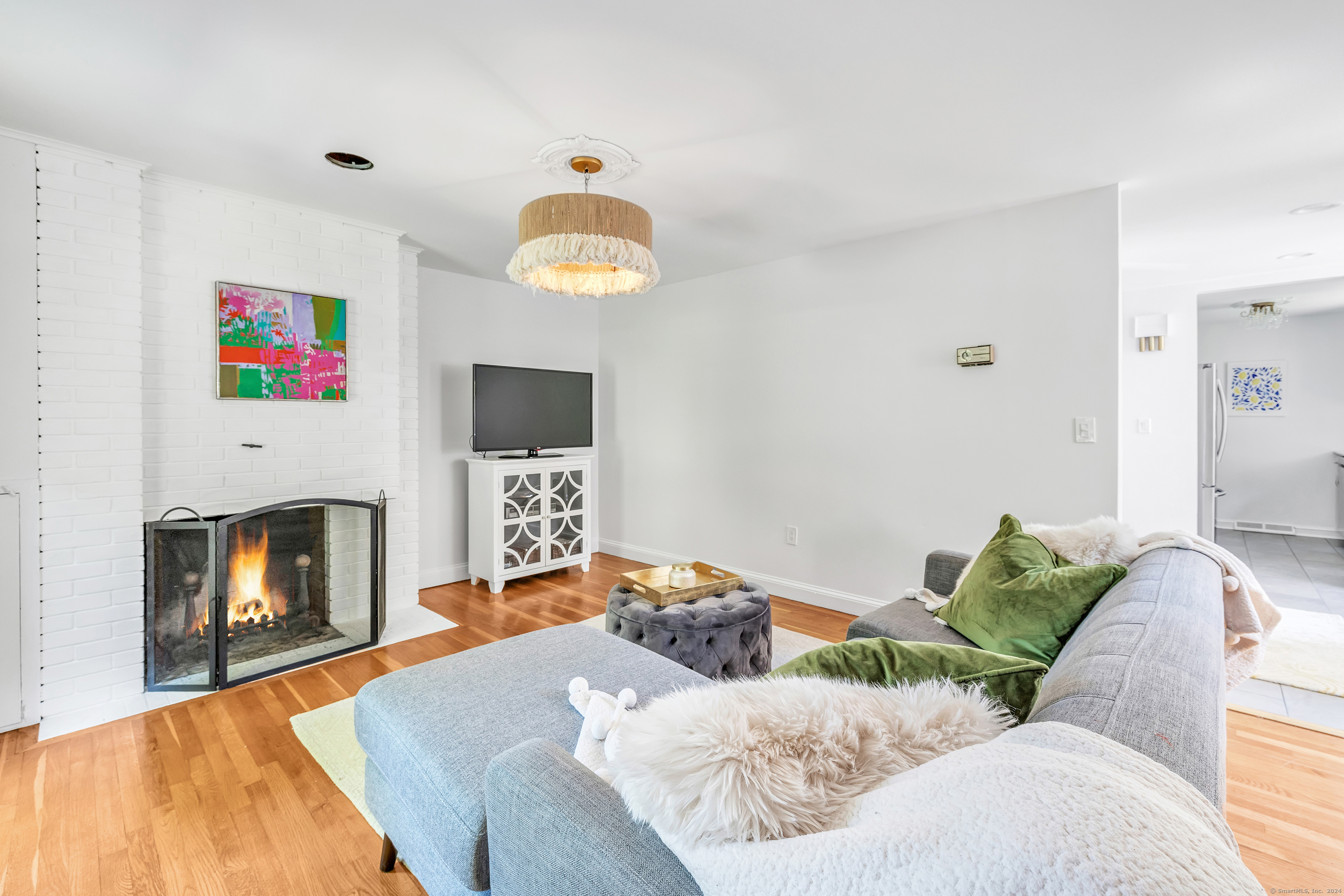 160 Fairfield Woods Road APT 29