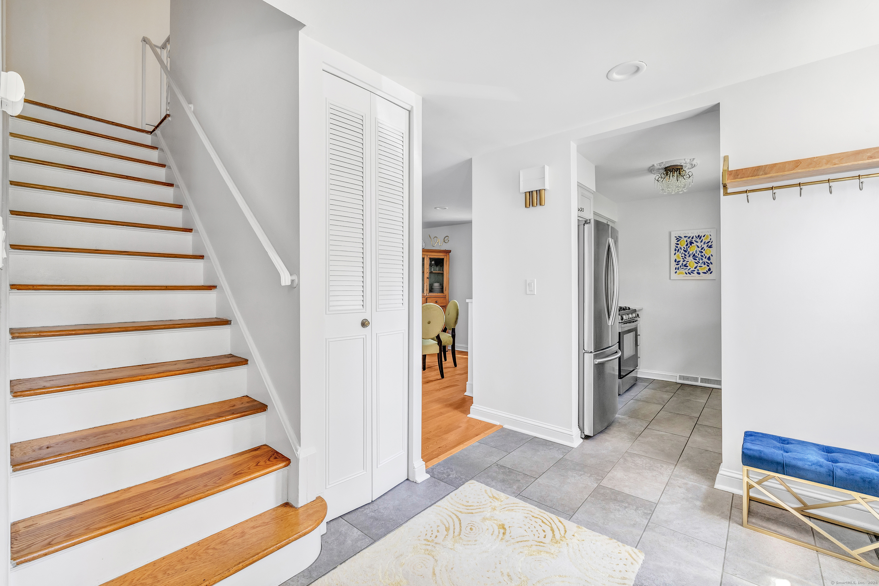 160 Fairfield Woods Road APT 29