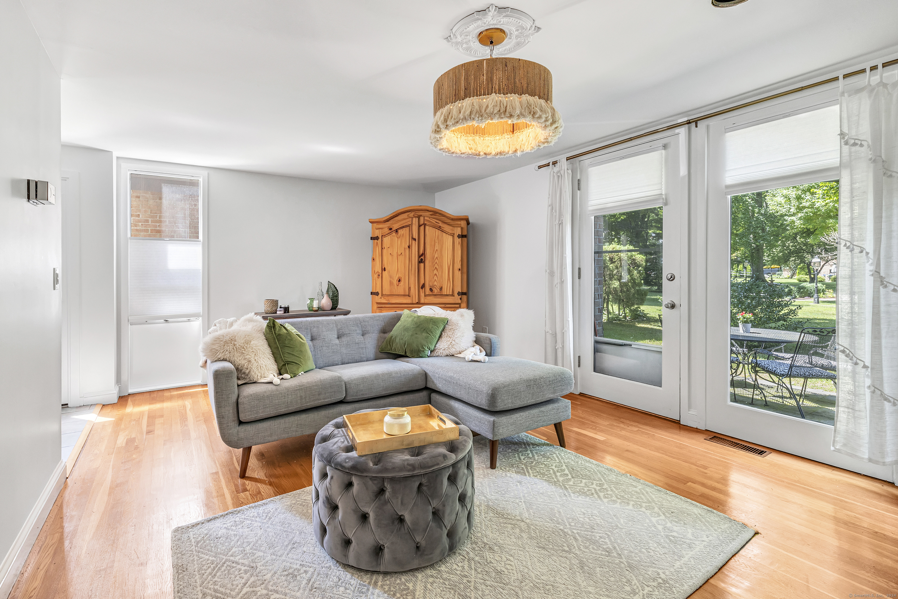 160 Fairfield Woods Road APT 29