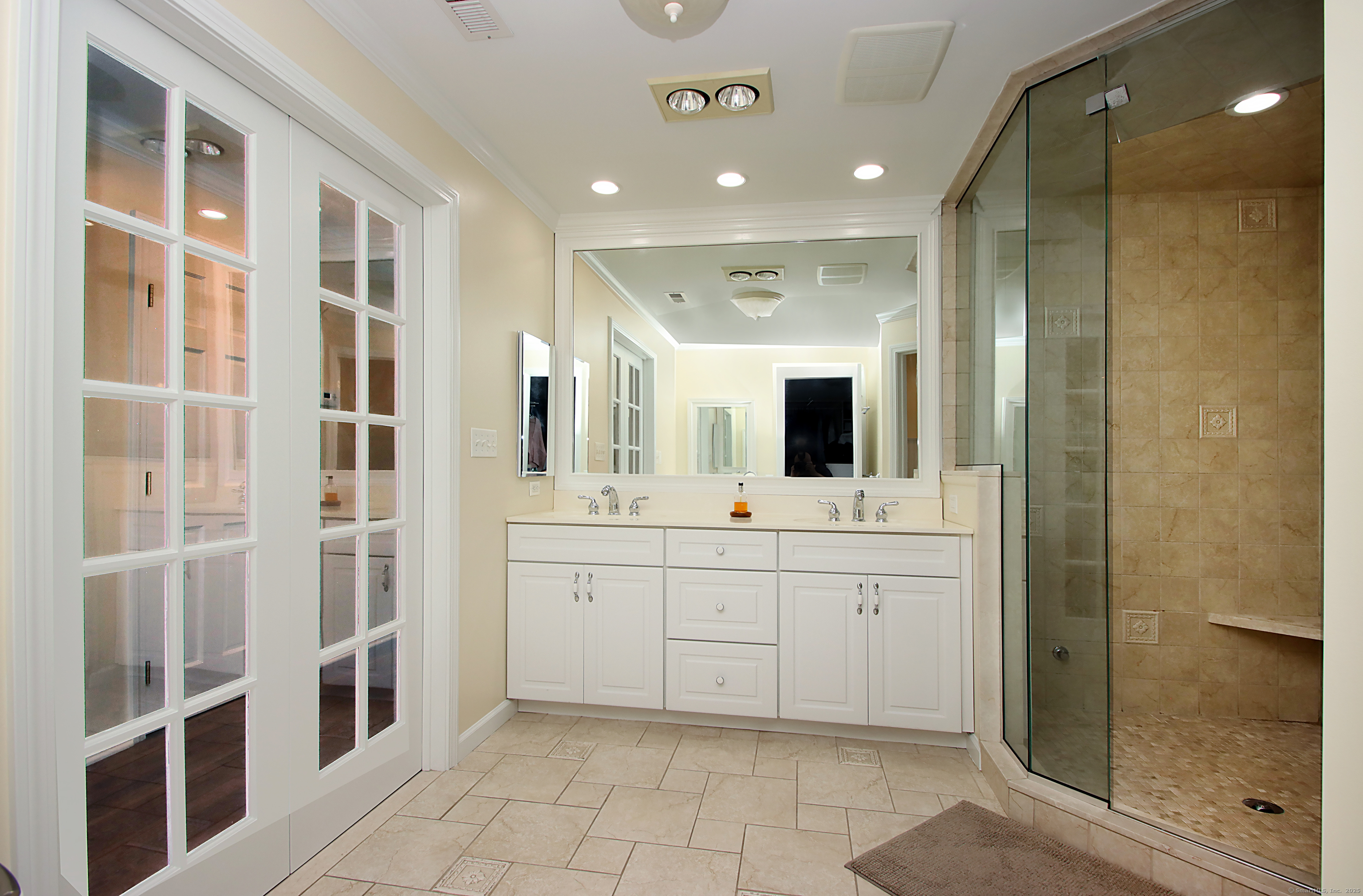 37 Lamplighter Lane