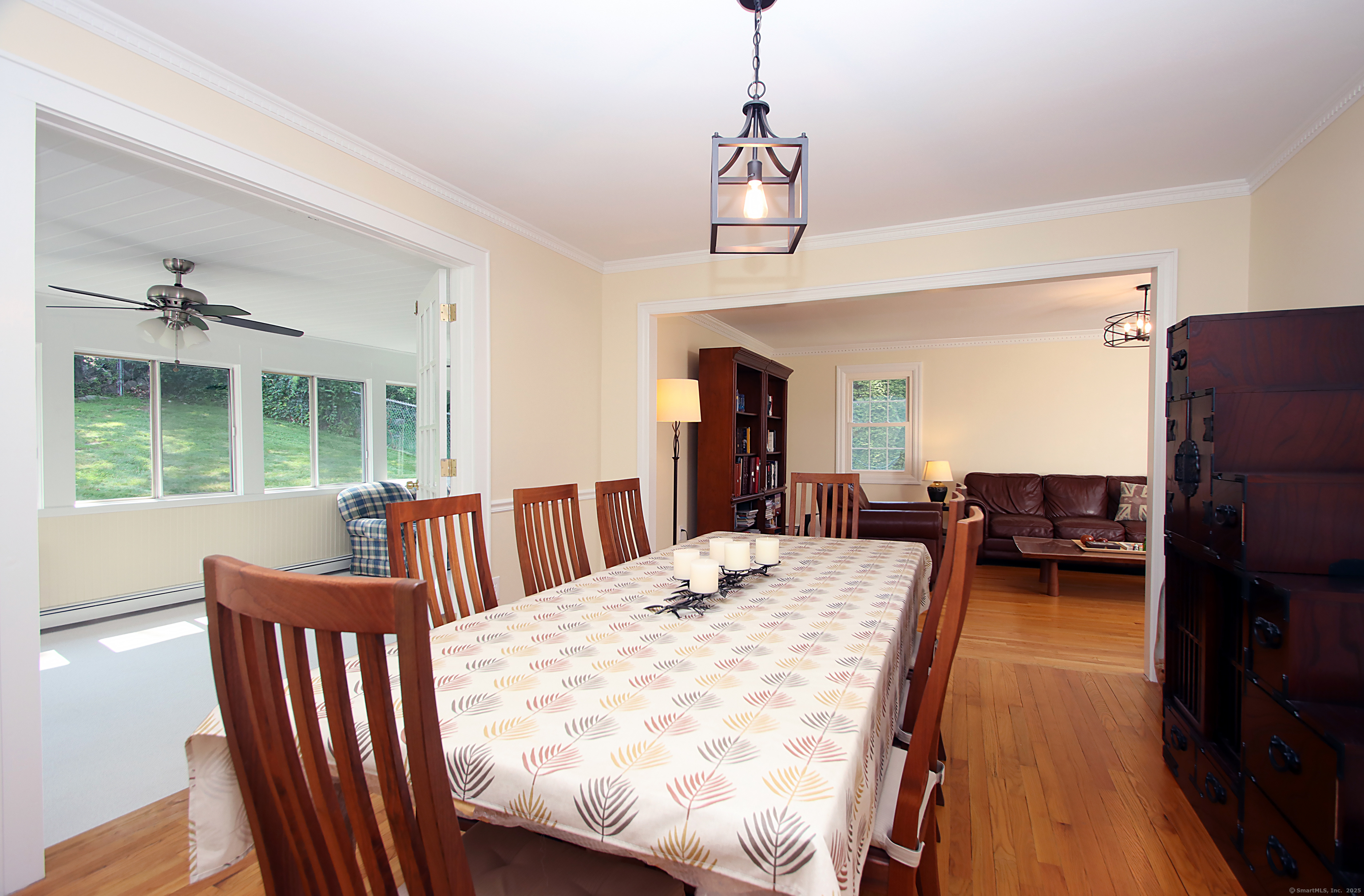 37 Lamplighter Lane