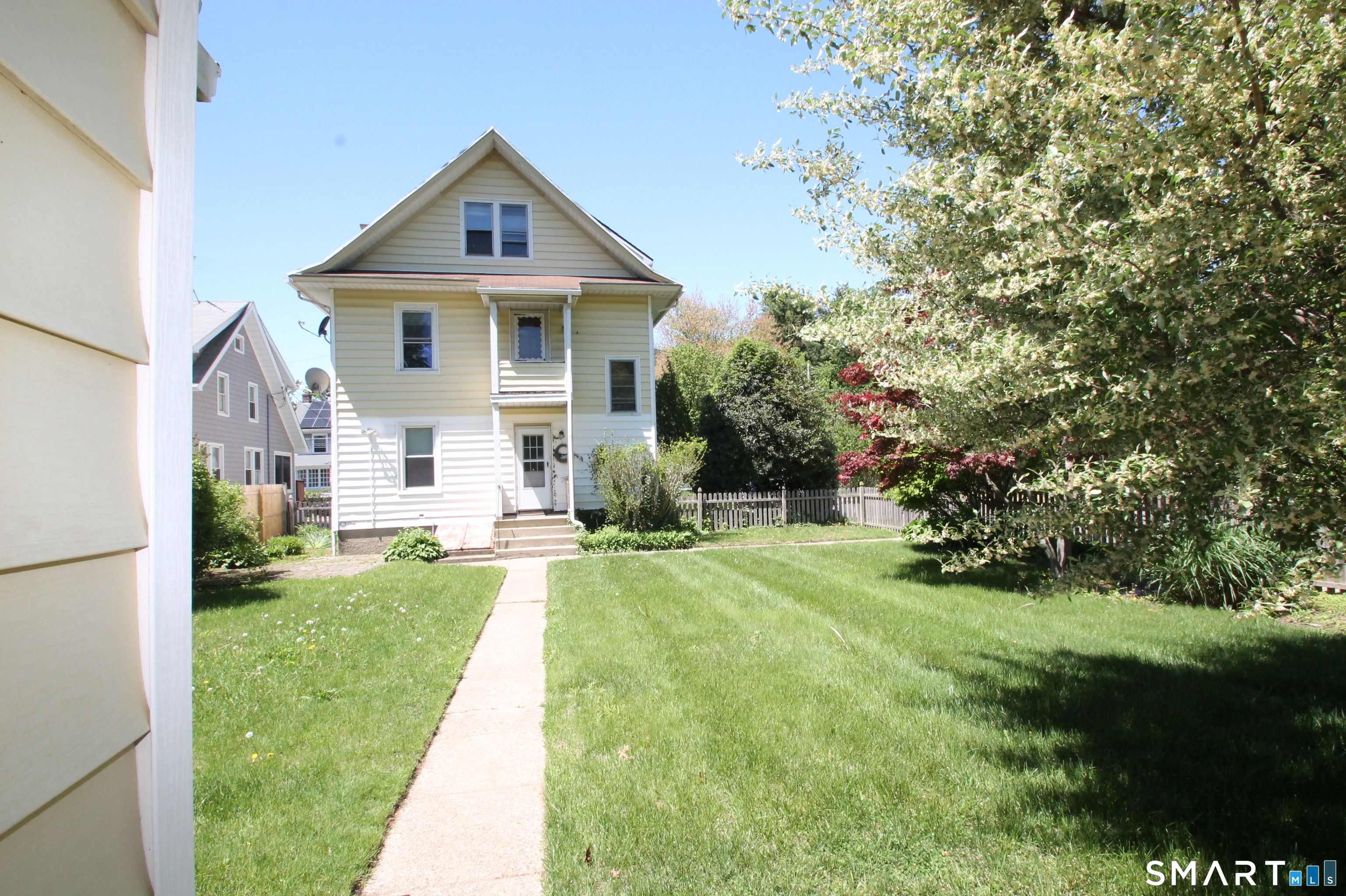 156 Blakeman Place