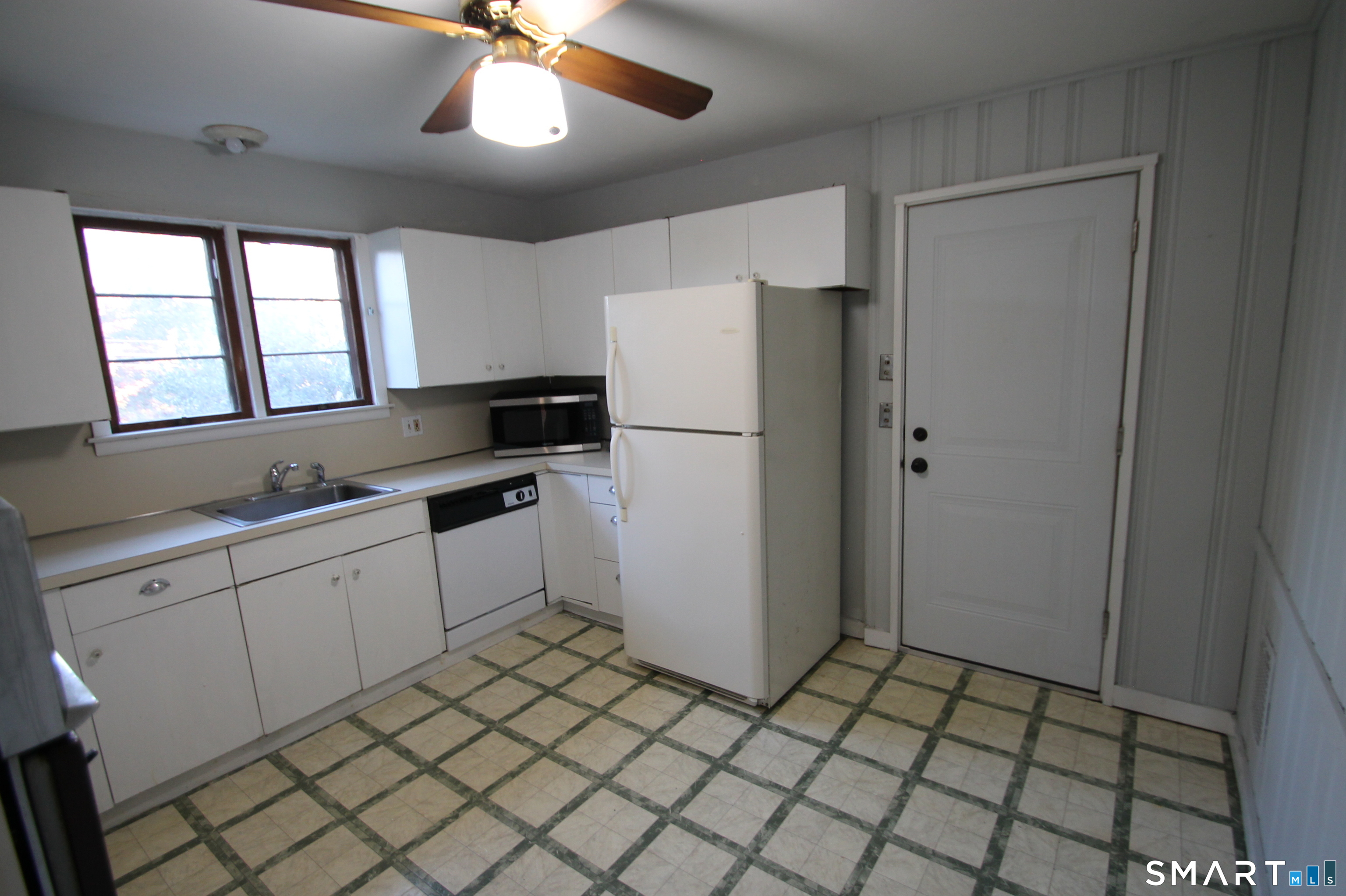 156 Blakeman Place