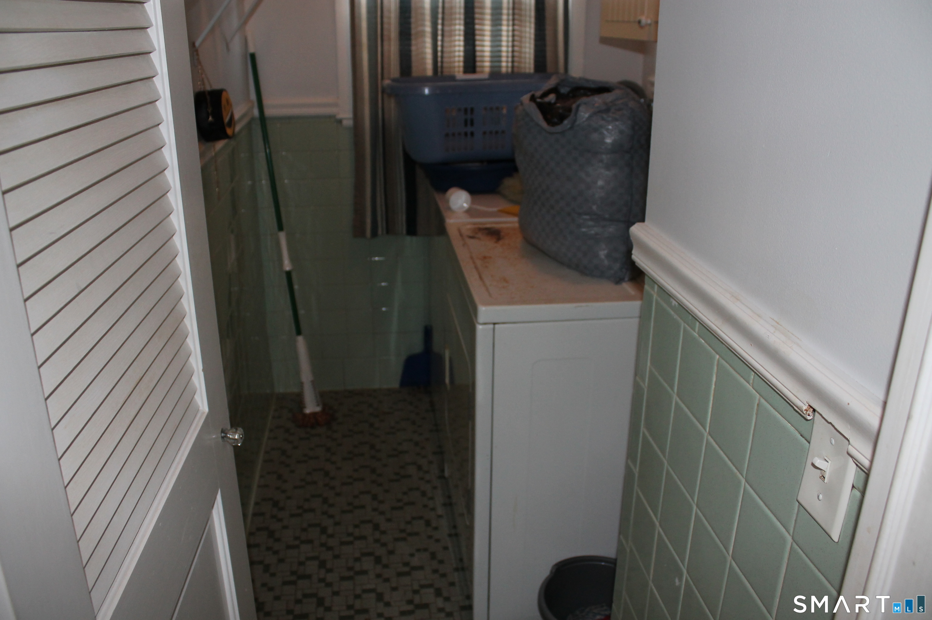 156 Blakeman Place