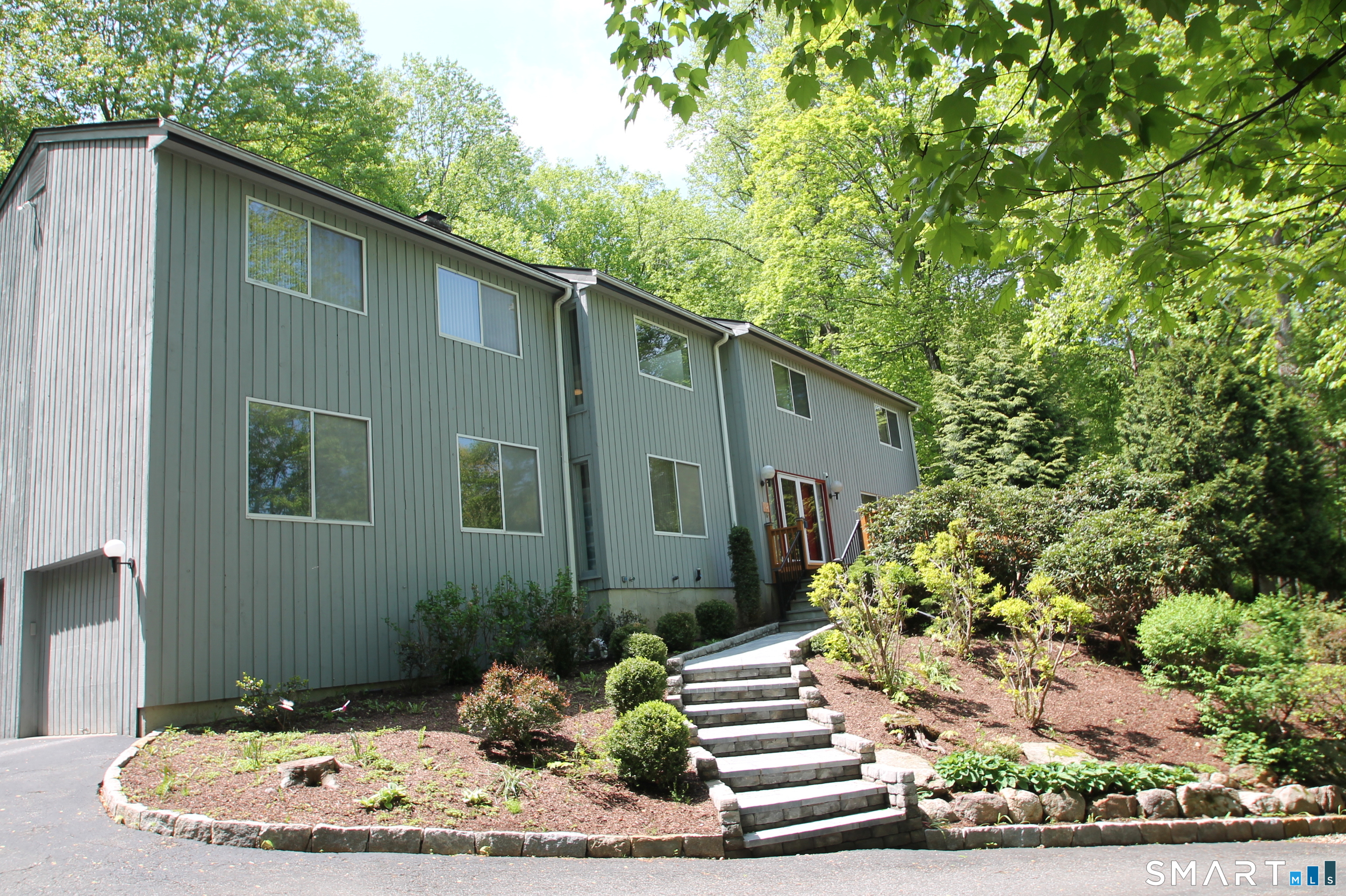 78 Sturbridge Road