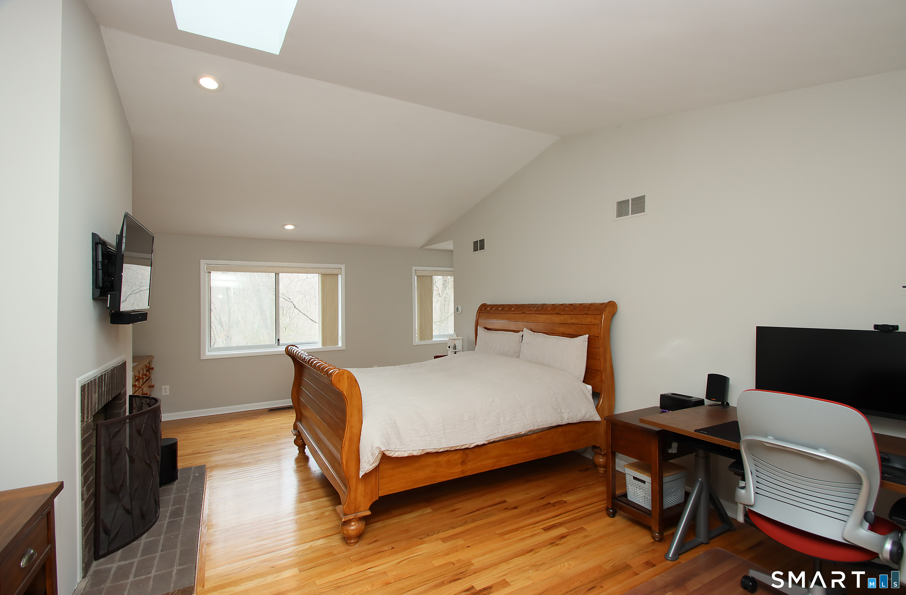 78 Sturbridge Road