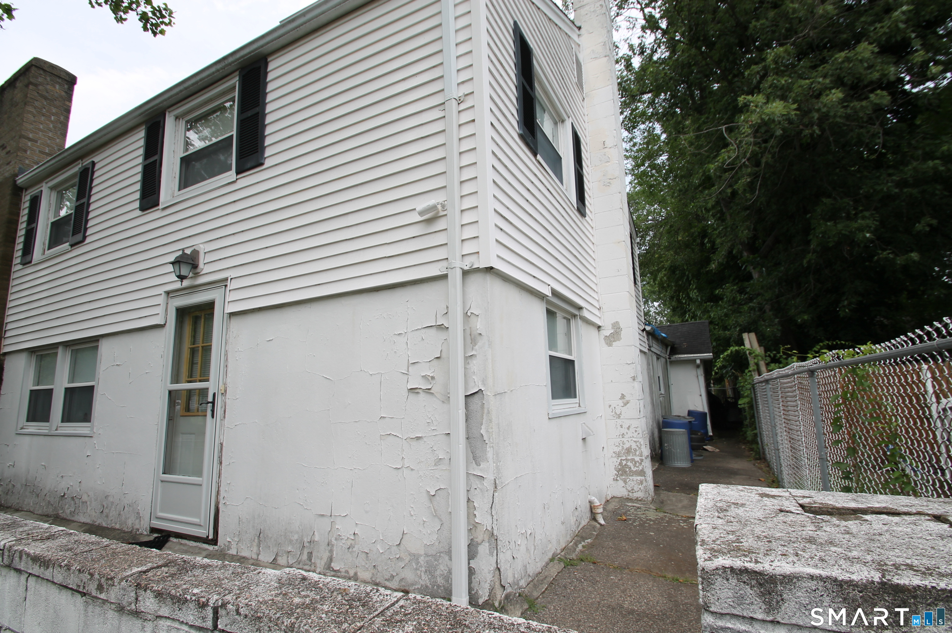 140 Yarwood Street