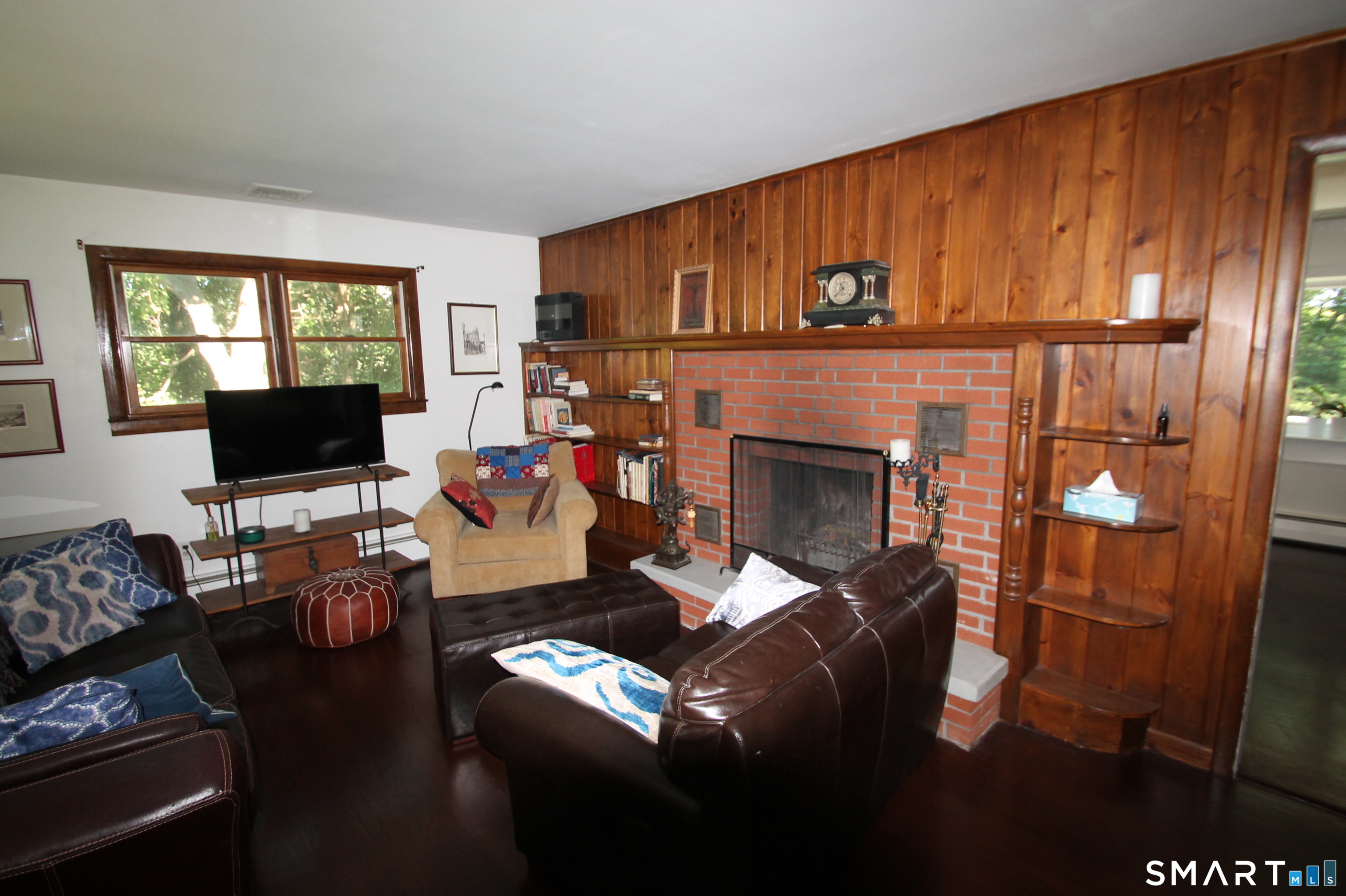19 Hickory Lane